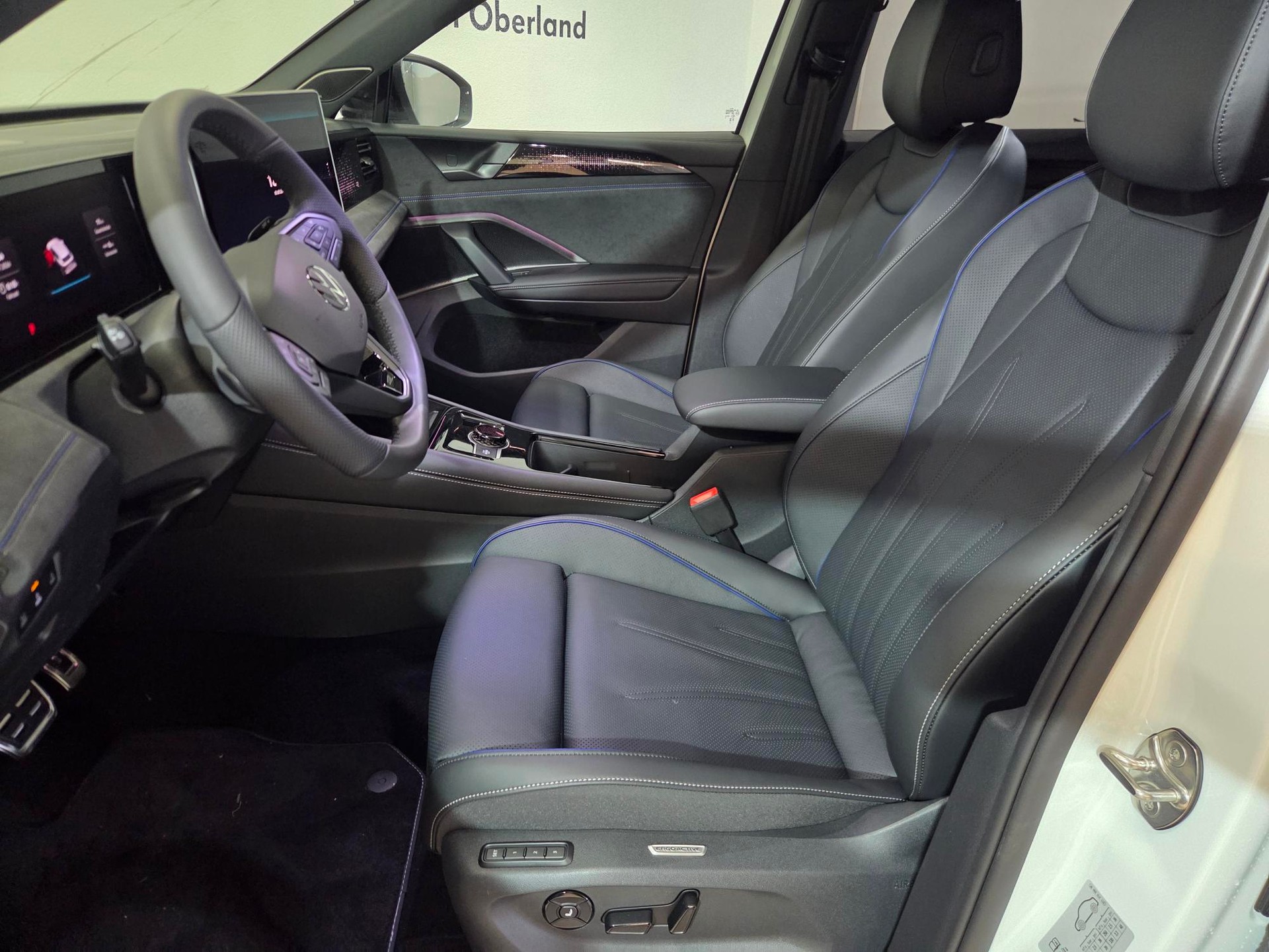 VW Tiguan 1.5 TSI evo2 eHybrid R-Line DSG-image-9