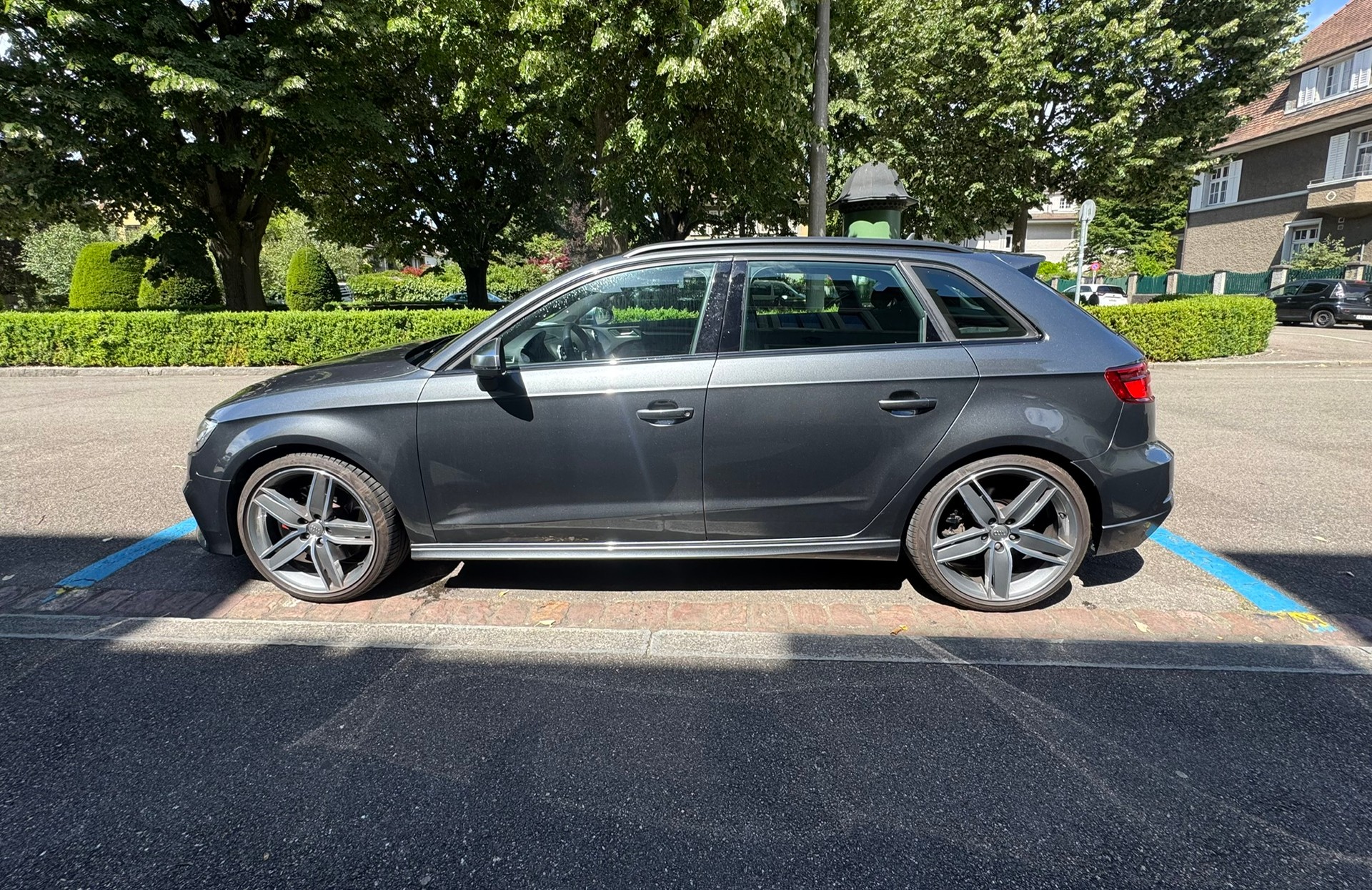 AUDI 2.0 T FSI quattro S-Tronic, ABT 272KW, Akrapovic Sportabgasanlage