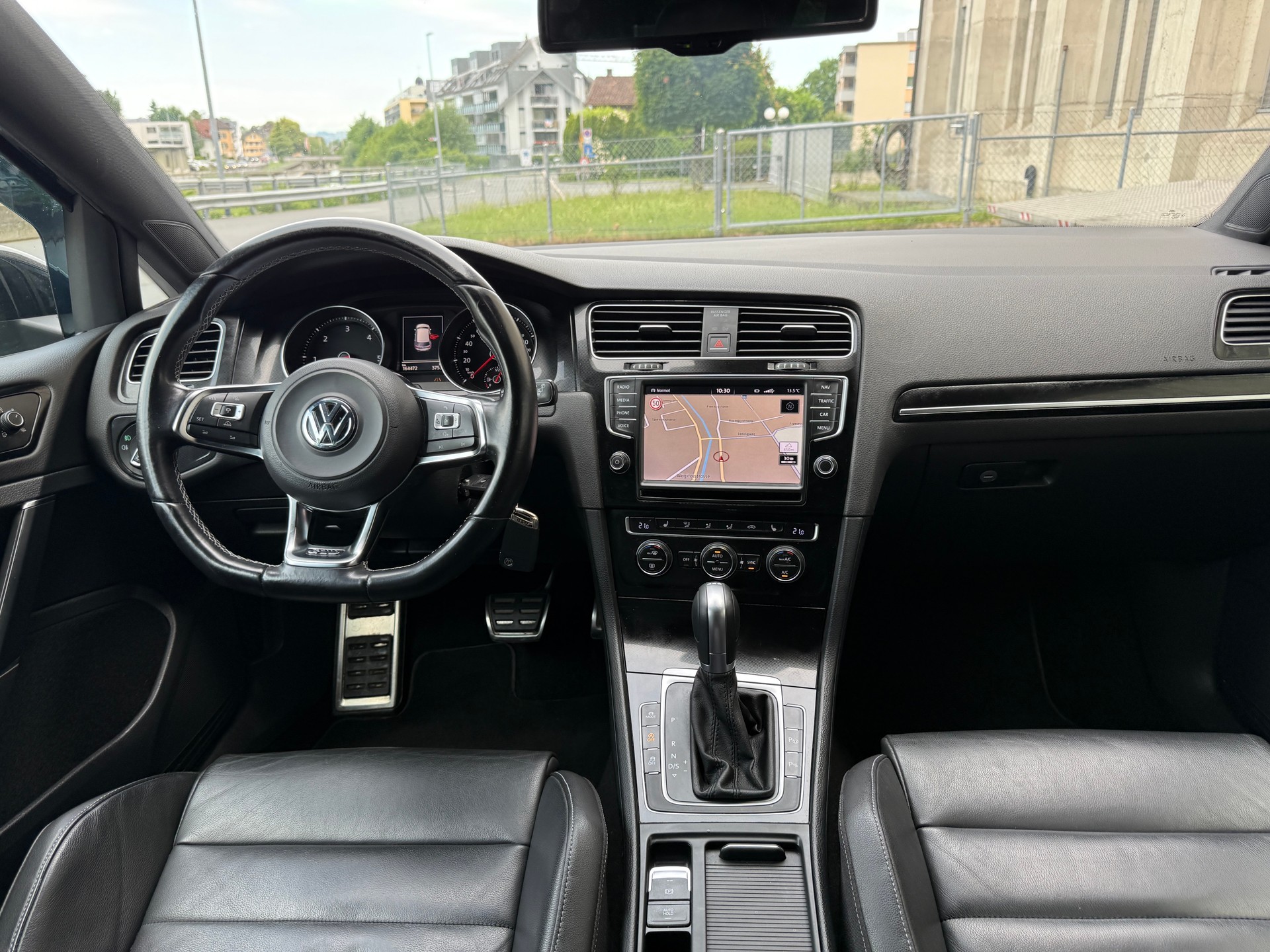VW Golf Variant 2.0 TDI GTD DSG-image-6