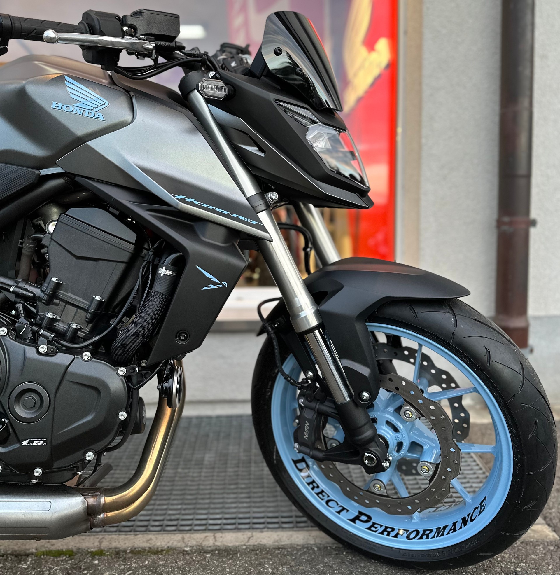 HONDA CB 750 Hornet-showroom-element-1