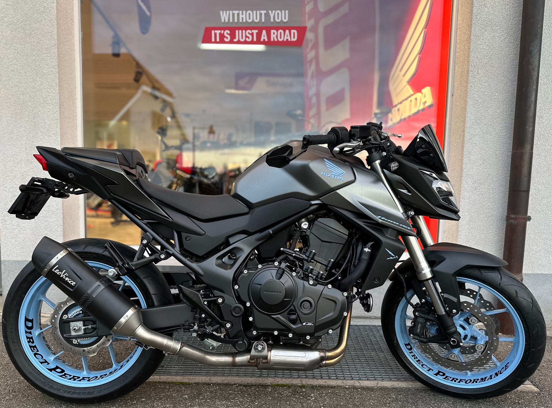 HONDA CB 750 Hornet