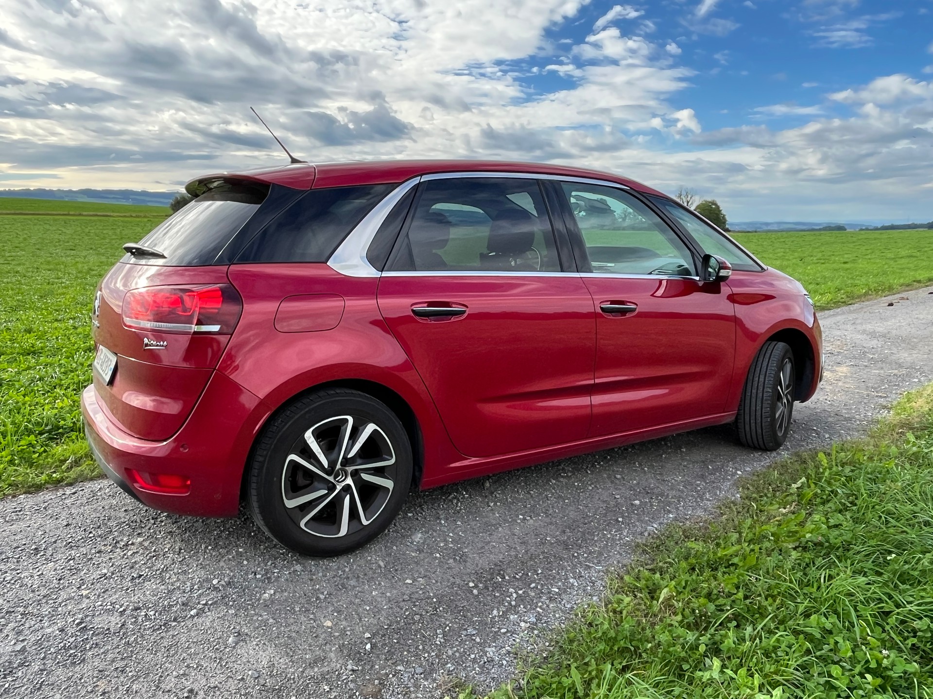 CITROEN 1.2 PureTech 130 Feel-image-1