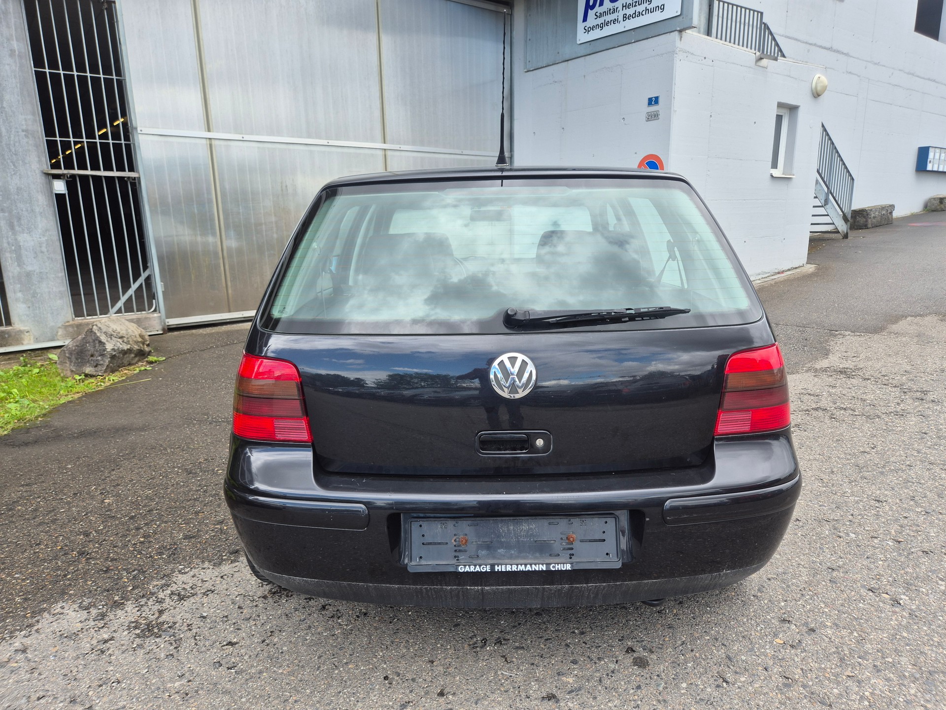VW Golf 1.8 T GTI-image-7