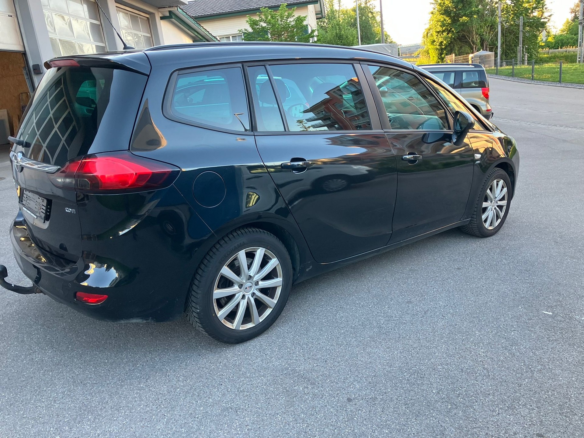 OPEL Zafira Tourer 2.0 CDTi Sport Automatic-image-7
