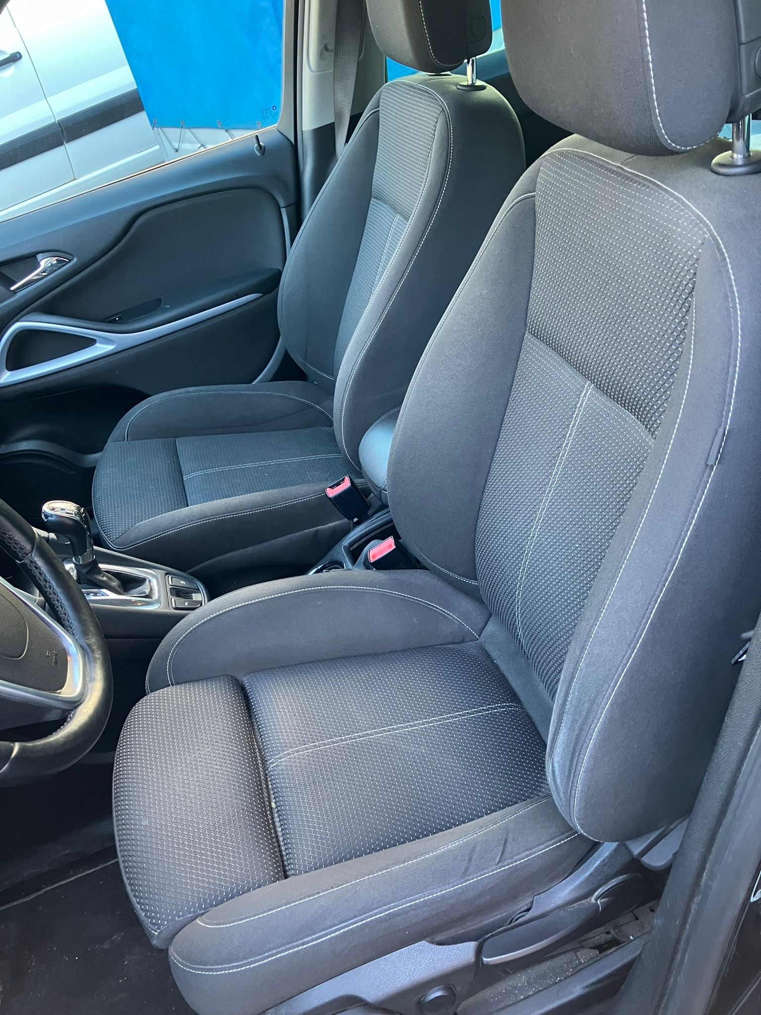 OPEL Zafira Tourer 2.0 CDTi Sport Automatic-image-10