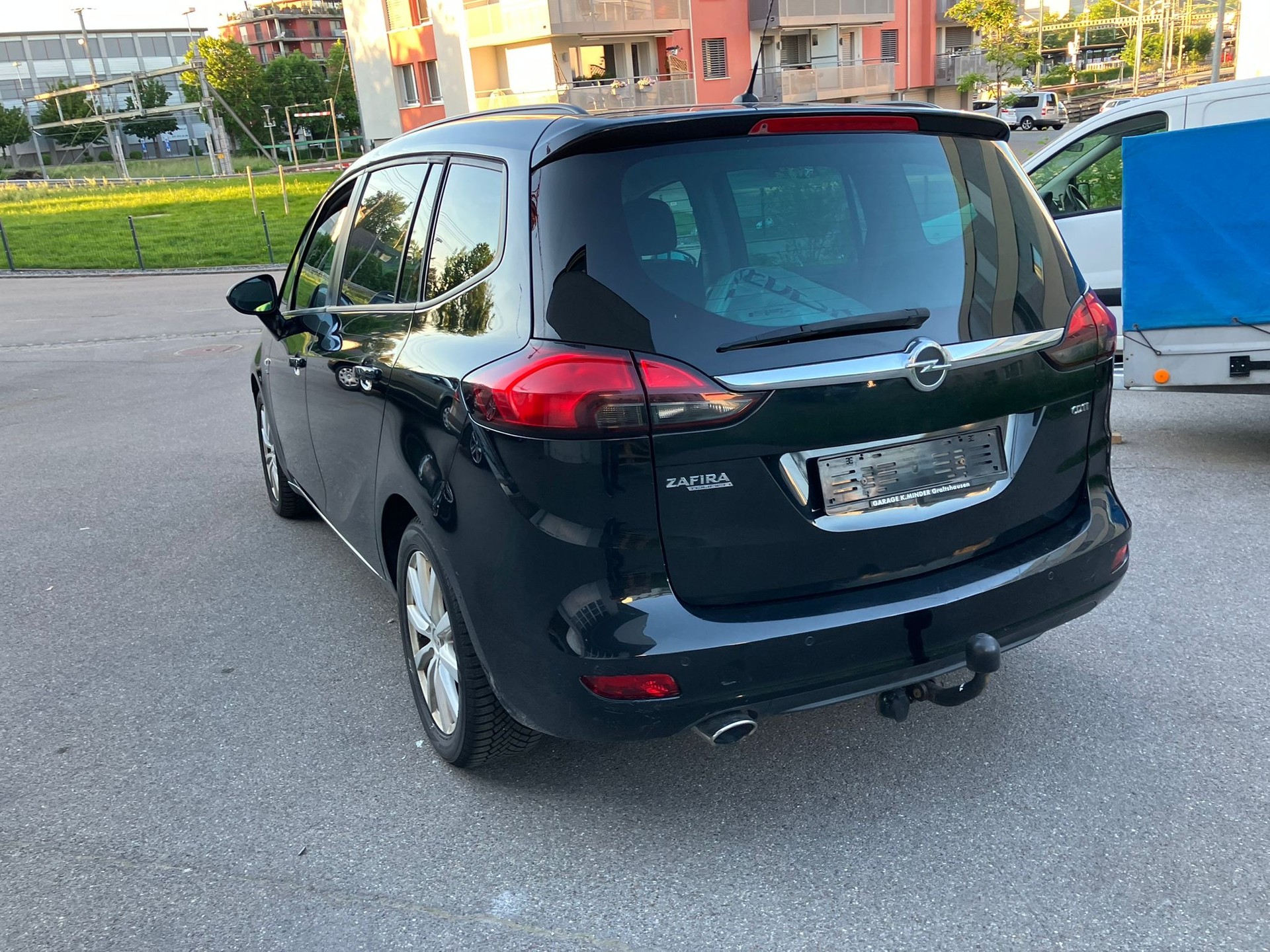 OPEL Zafira Tourer 2.0 CDTi Sport Automatic-image-3