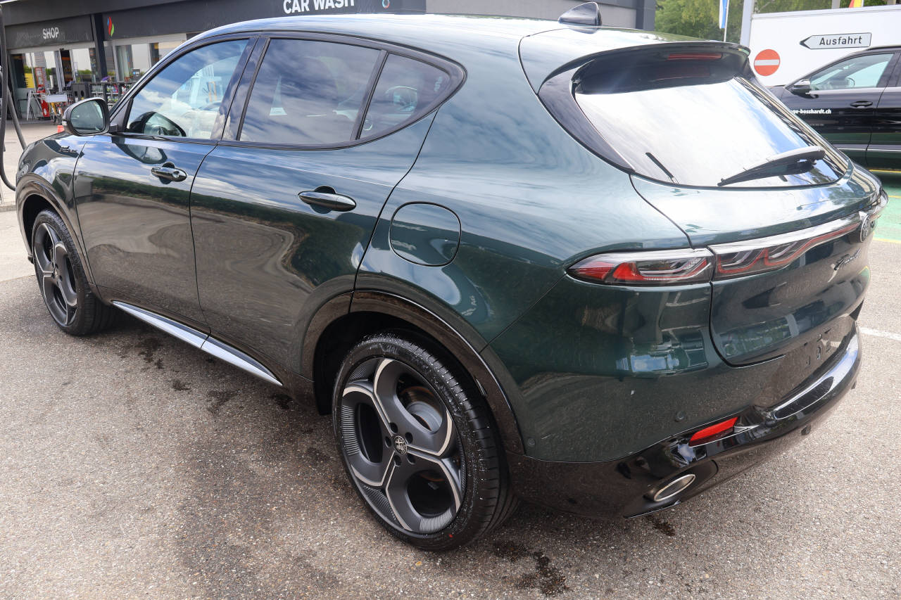 ALFA ROMEO Tonale 1.3 Plug-in Hybrid Sport Speciale Launch Q4-image-4