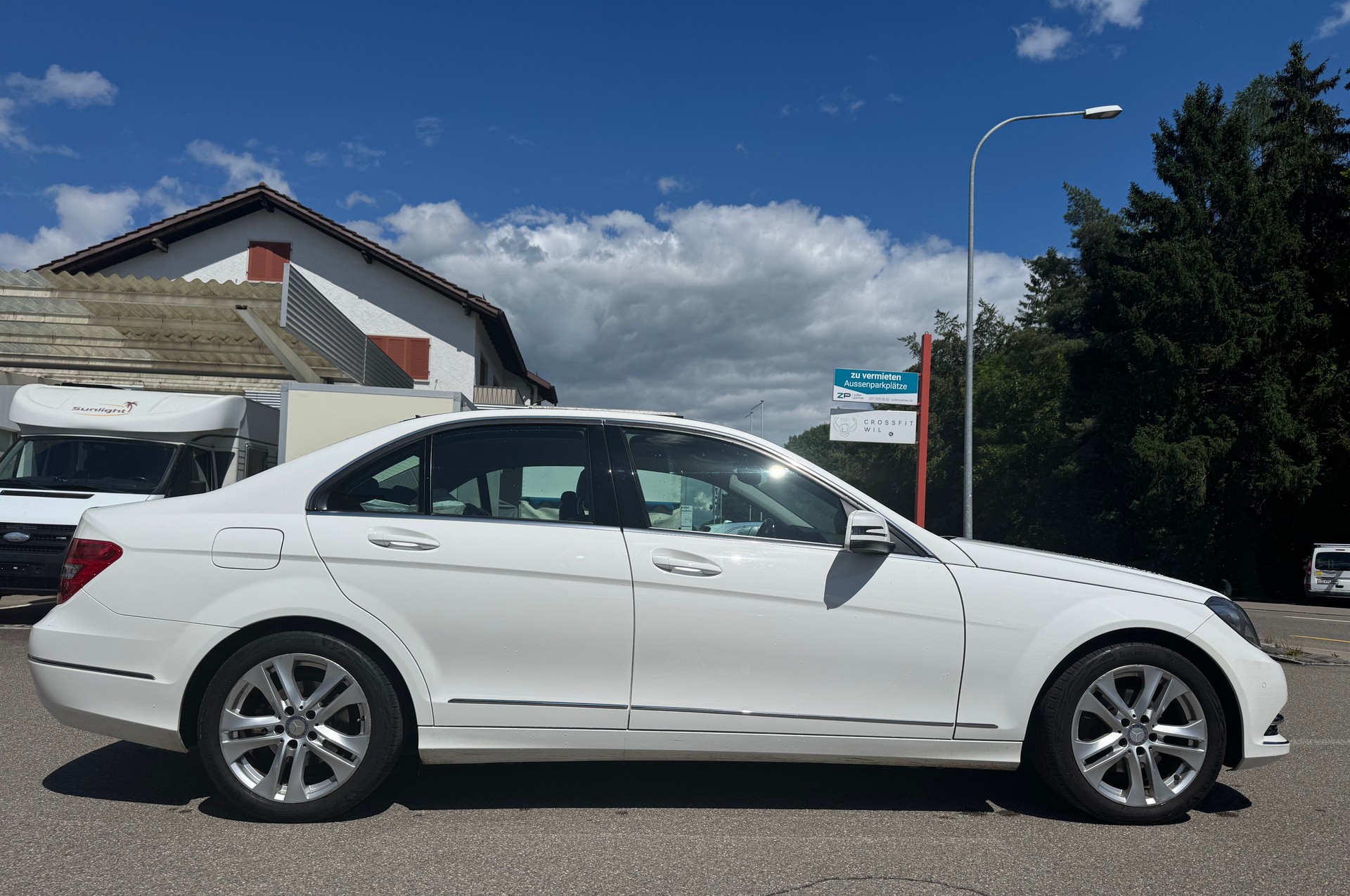 MERCEDES-BENZ C 180 Avantgarde 7G-Tronic-image-0