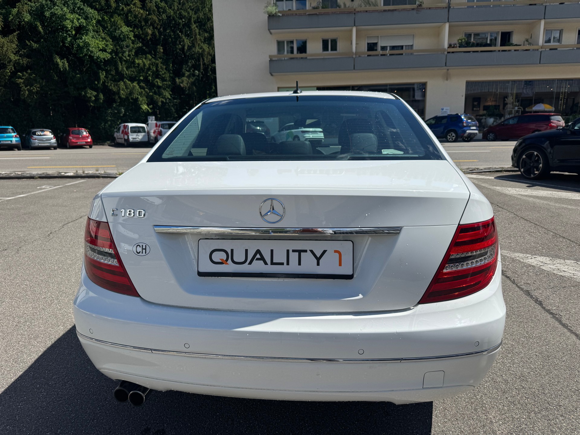 MERCEDES-BENZ C 180 Avantgarde 7G-Tronic-image-6