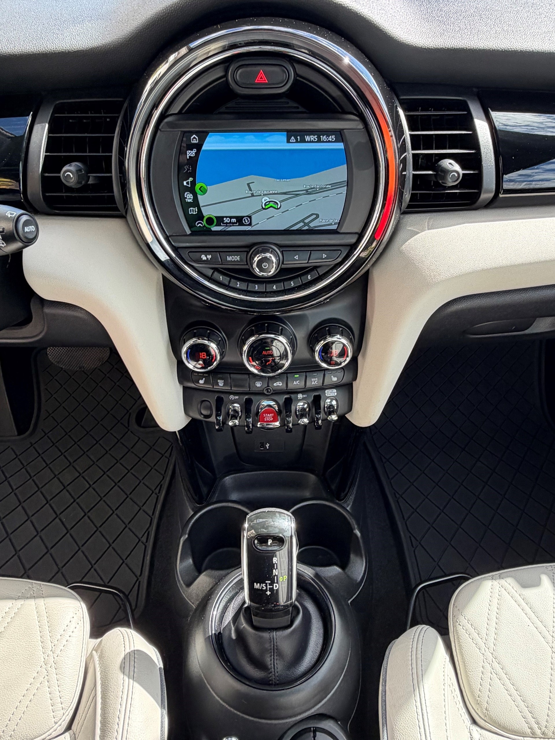 MINI Cooper Steptronic DKG-image-13
