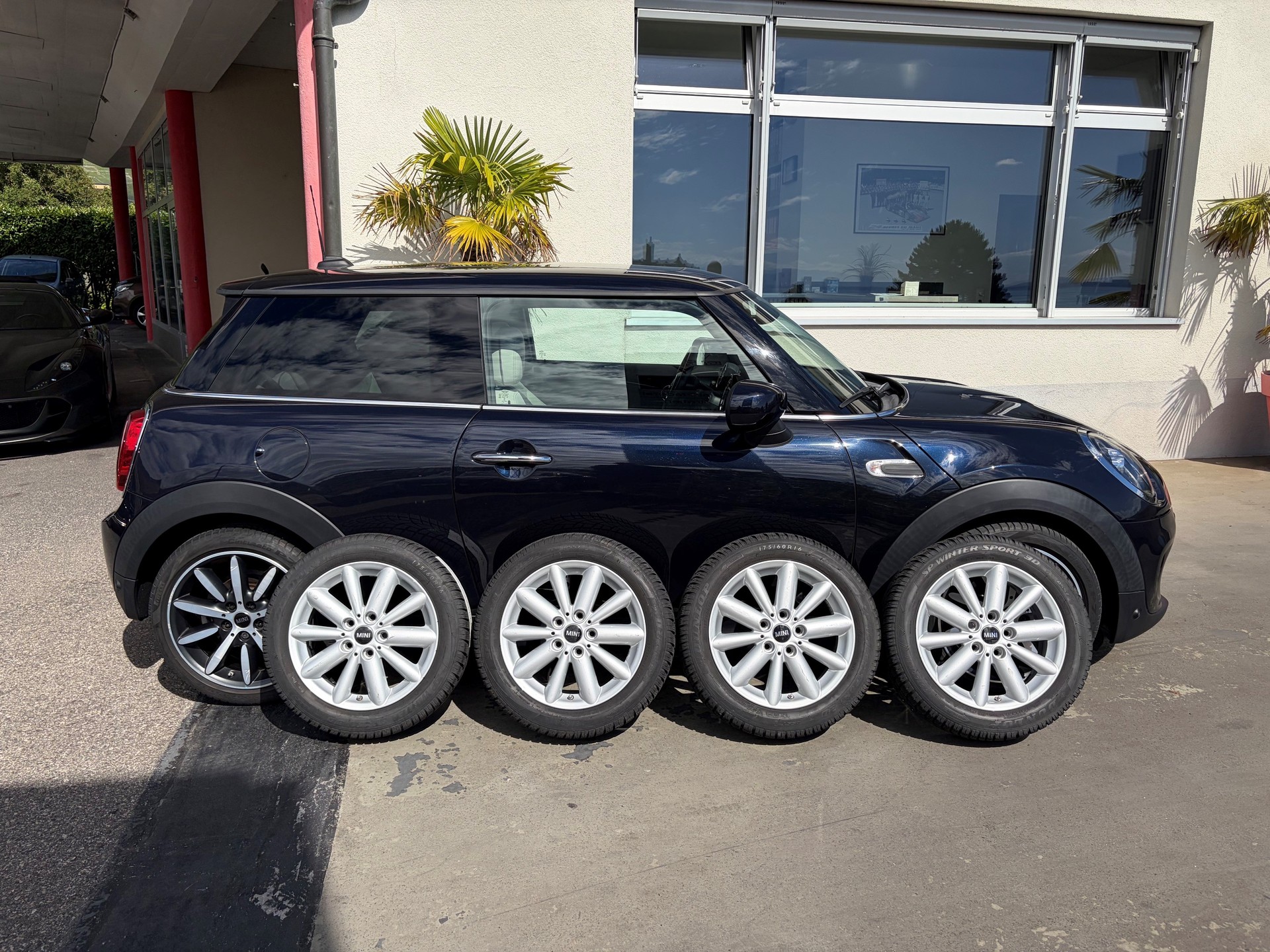 MINI Cooper Steptronic DKG-image-3