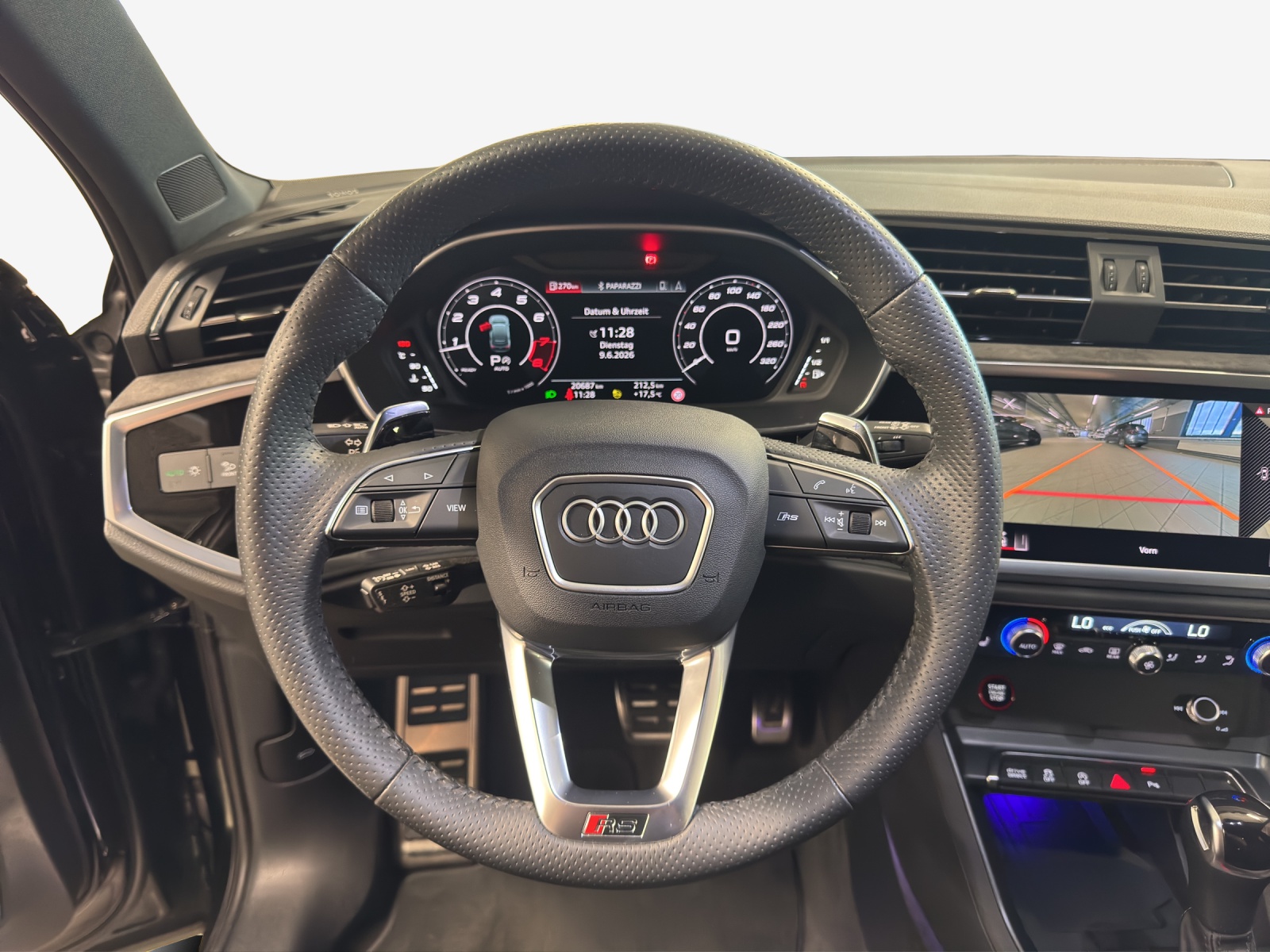 AUDI RS Q3 Sportback quattro S tronic-image-9