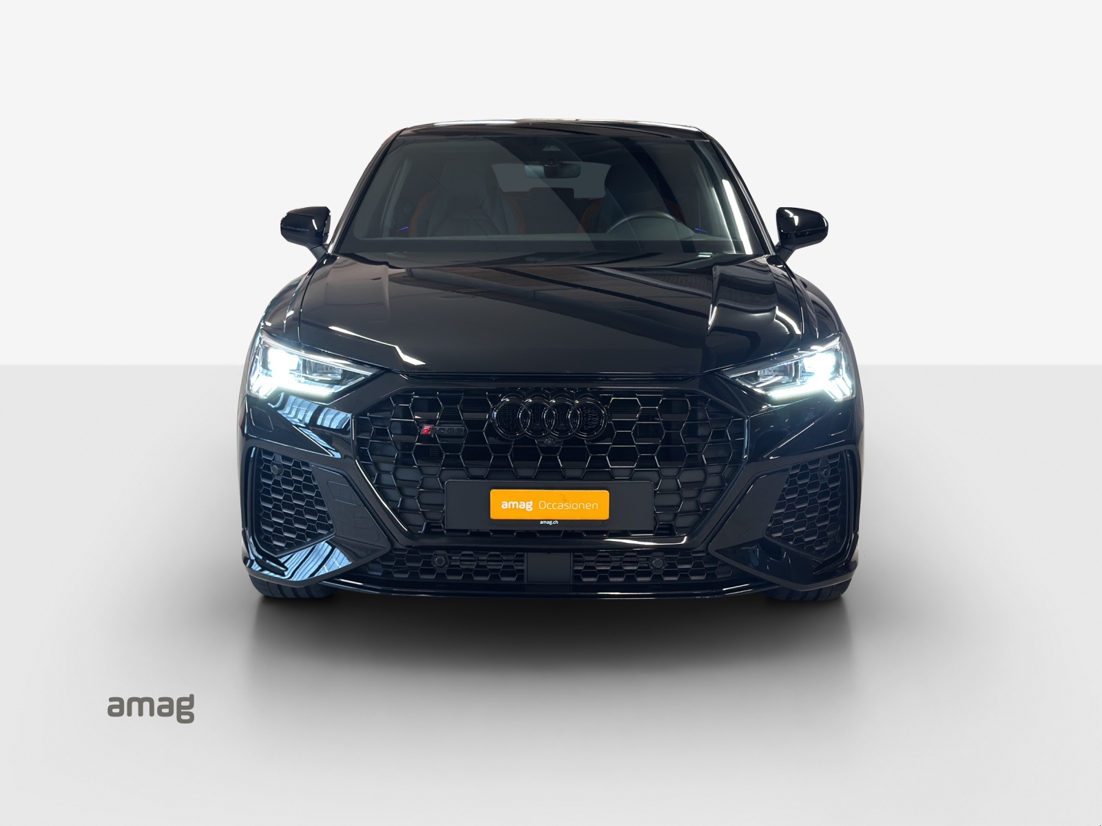 AUDI RS Q3 Sportback quattro S tronic-image-6
