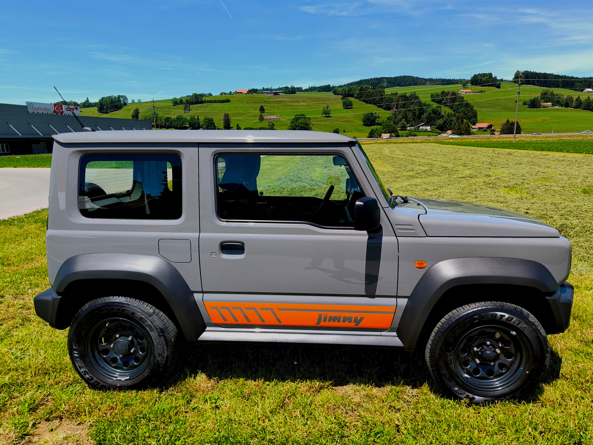 SUZUKI Jimny 1.5 Classic Car Color 4x4-image-7