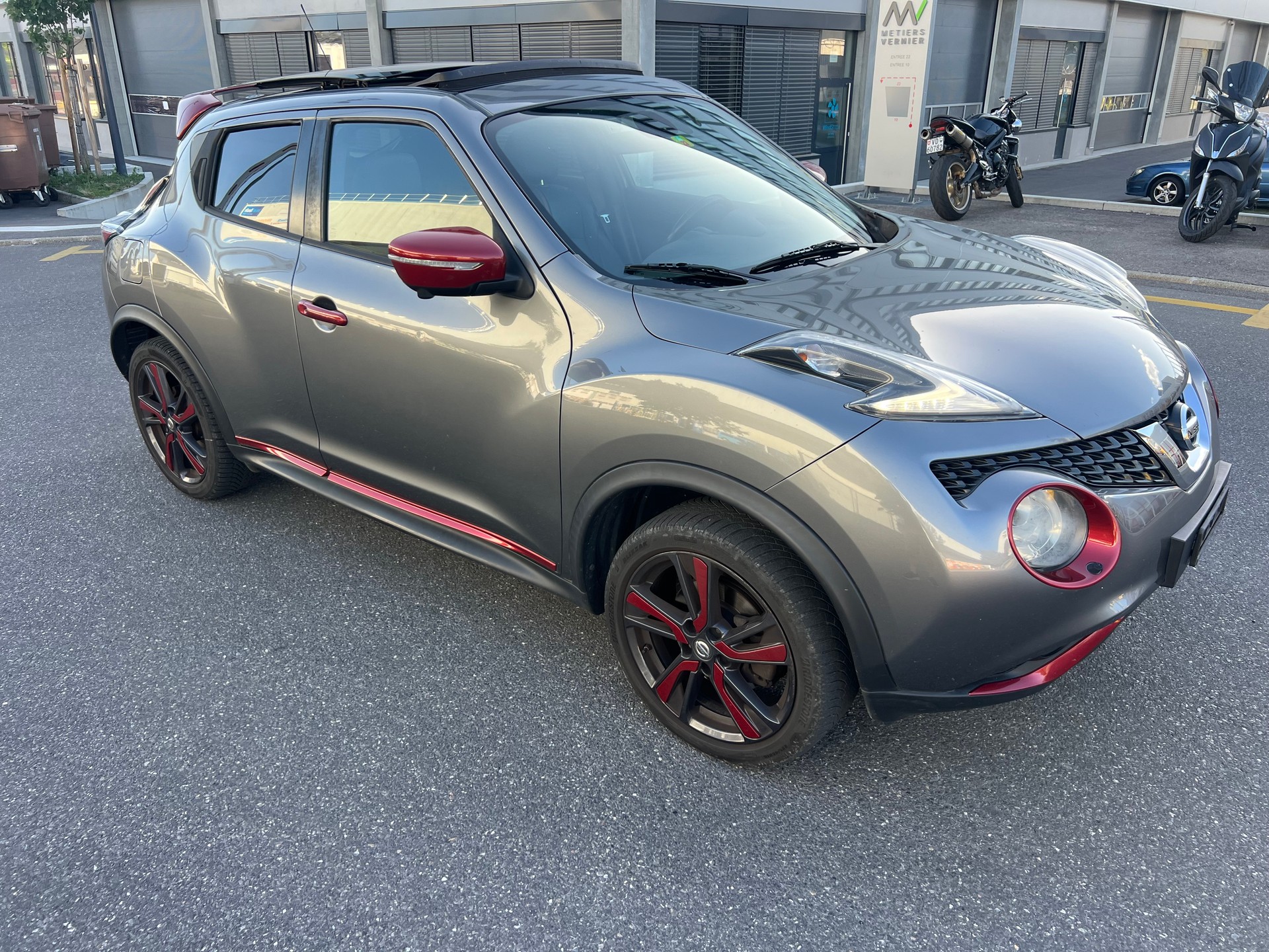 NISSAN Juke 1.6 DIG-T tekna 4x4 Xtronic M-CVT-image-7