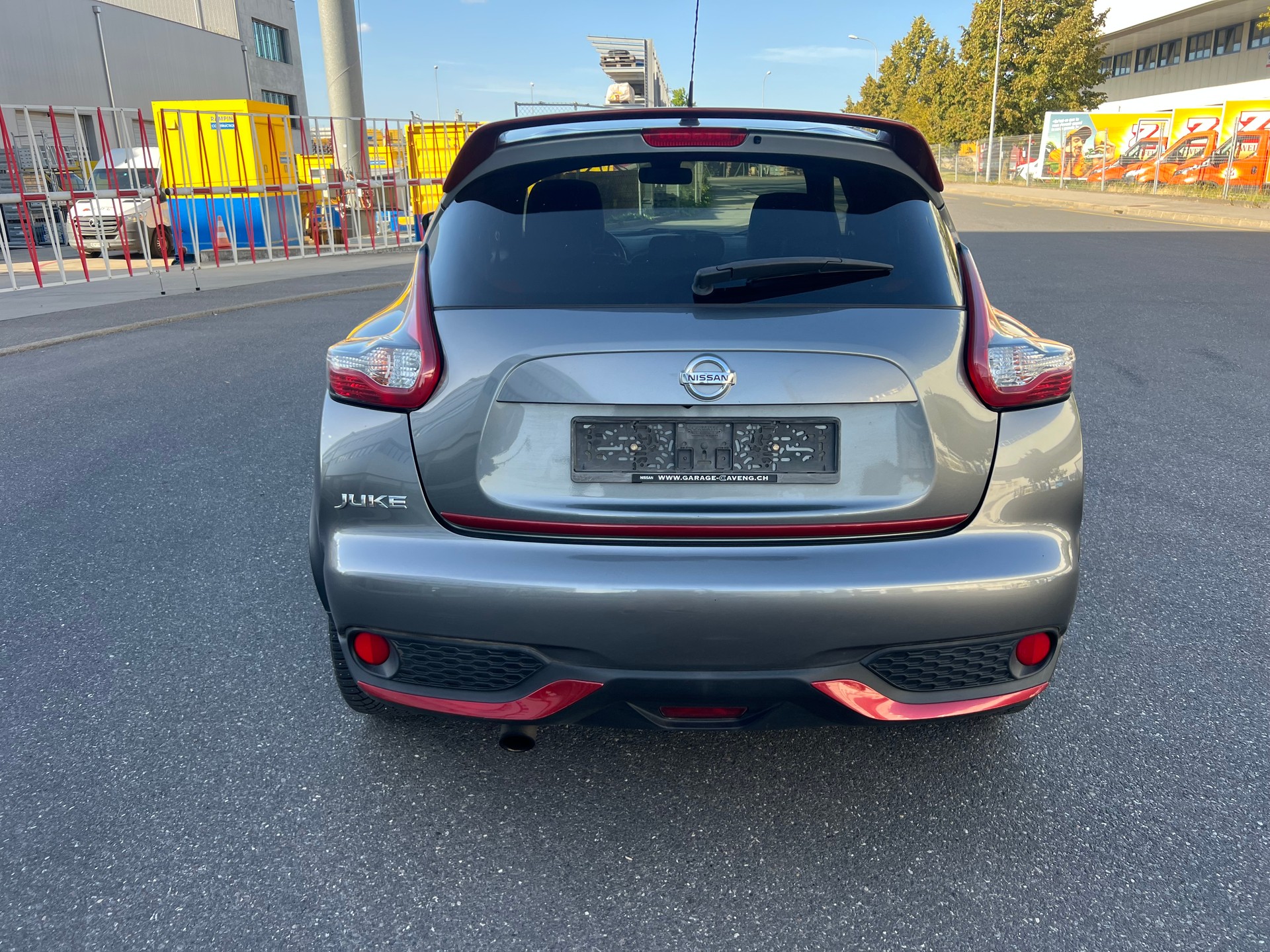 NISSAN Juke 1.6 DIG-T tekna 4x4 Xtronic M-CVT-image-4