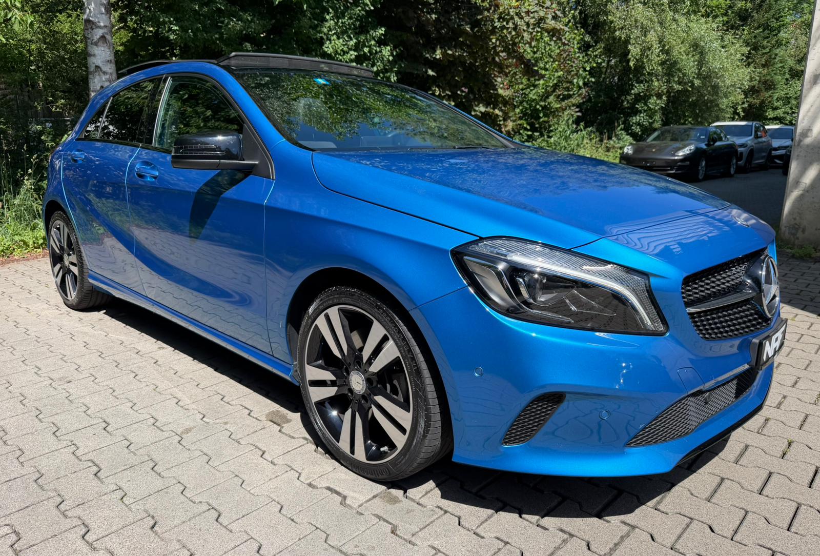MERCEDES-BENZ A 250 Urban 4Matic 7G-DCT-image-6
