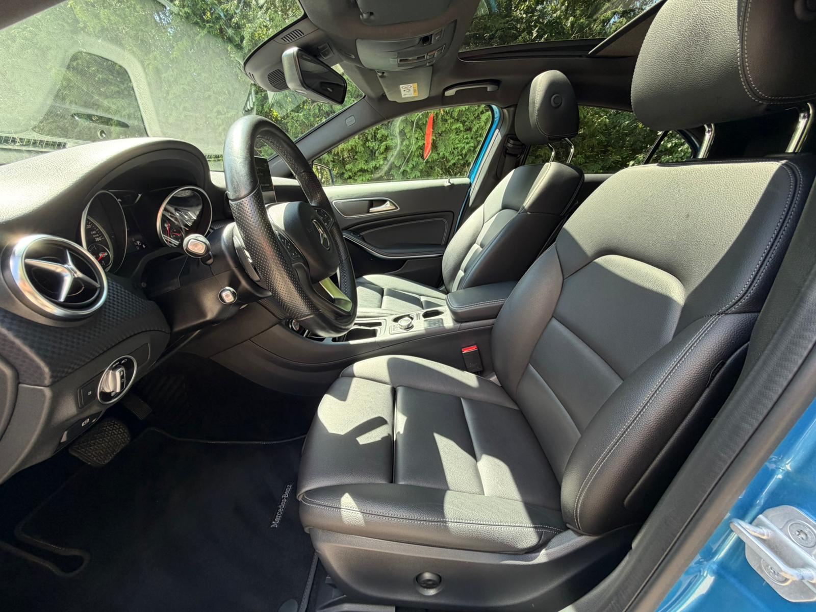 MERCEDES-BENZ A 250 Urban 4Matic 7G-DCT-image-9