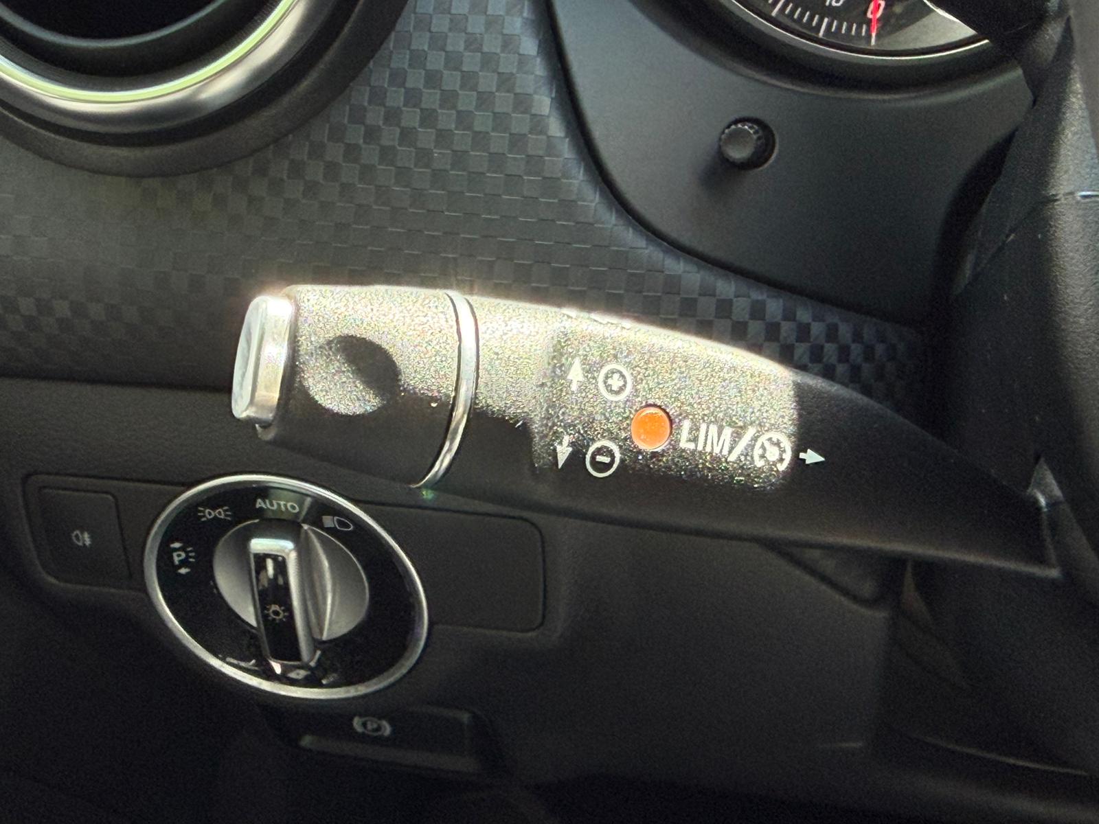 MERCEDES-BENZ A 250 Urban 4Matic 7G-DCT-image-18