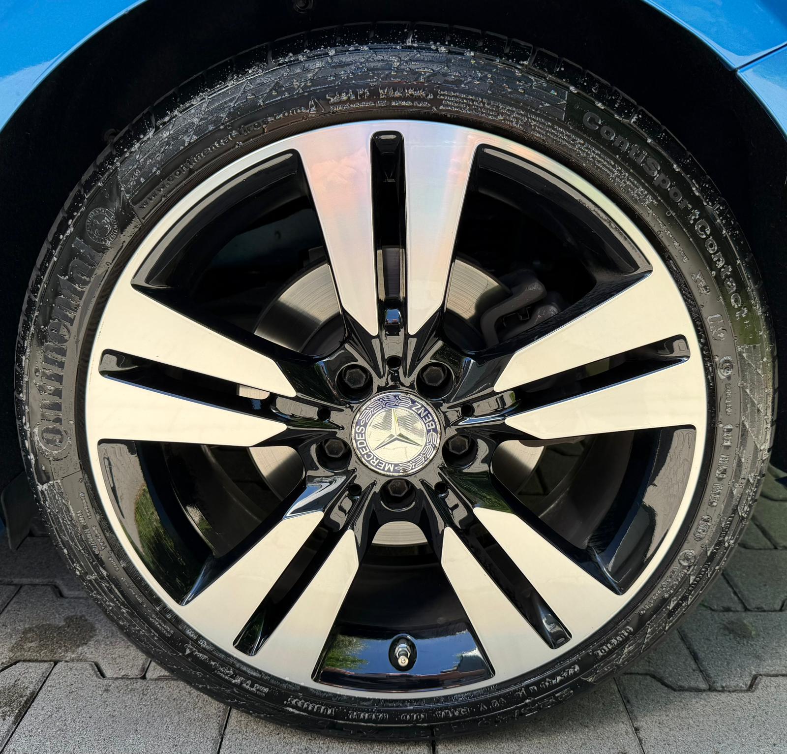 MERCEDES-BENZ A 250 Urban 4Matic 7G-DCT-image-8