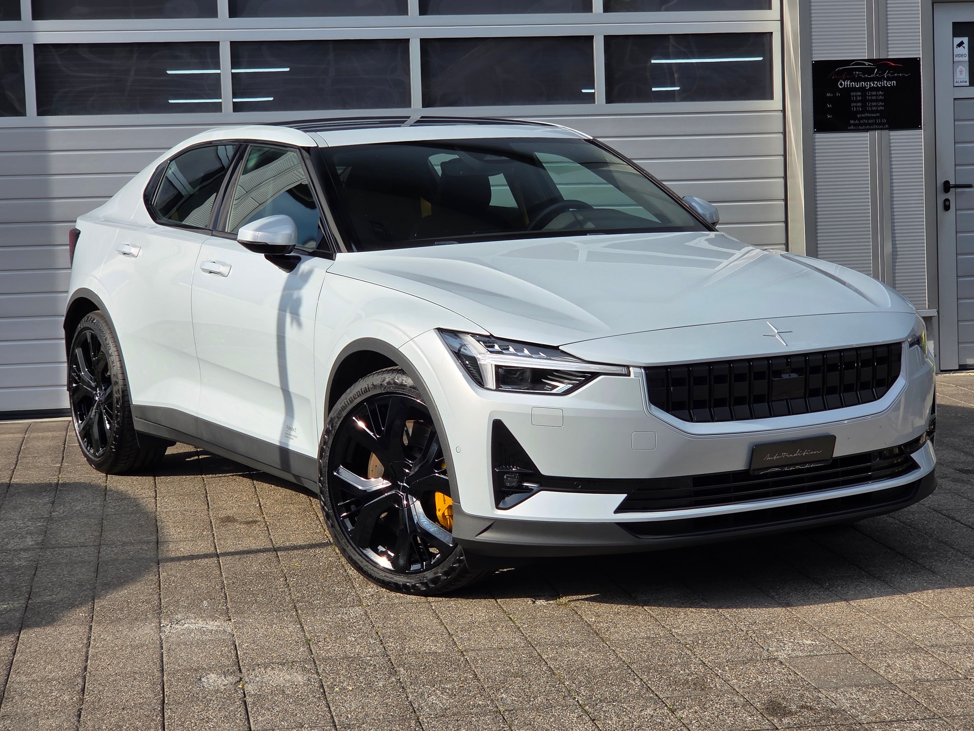 POLESTAR Polestar 2 Long Range Dual 78 kWh * VOLLAUSSGTATTUNG | PERFORMANCE | PLUS-PAKET| DRIVE PAKET| 360° KAMERA| GARANTIE BIS 08.2029-image-0