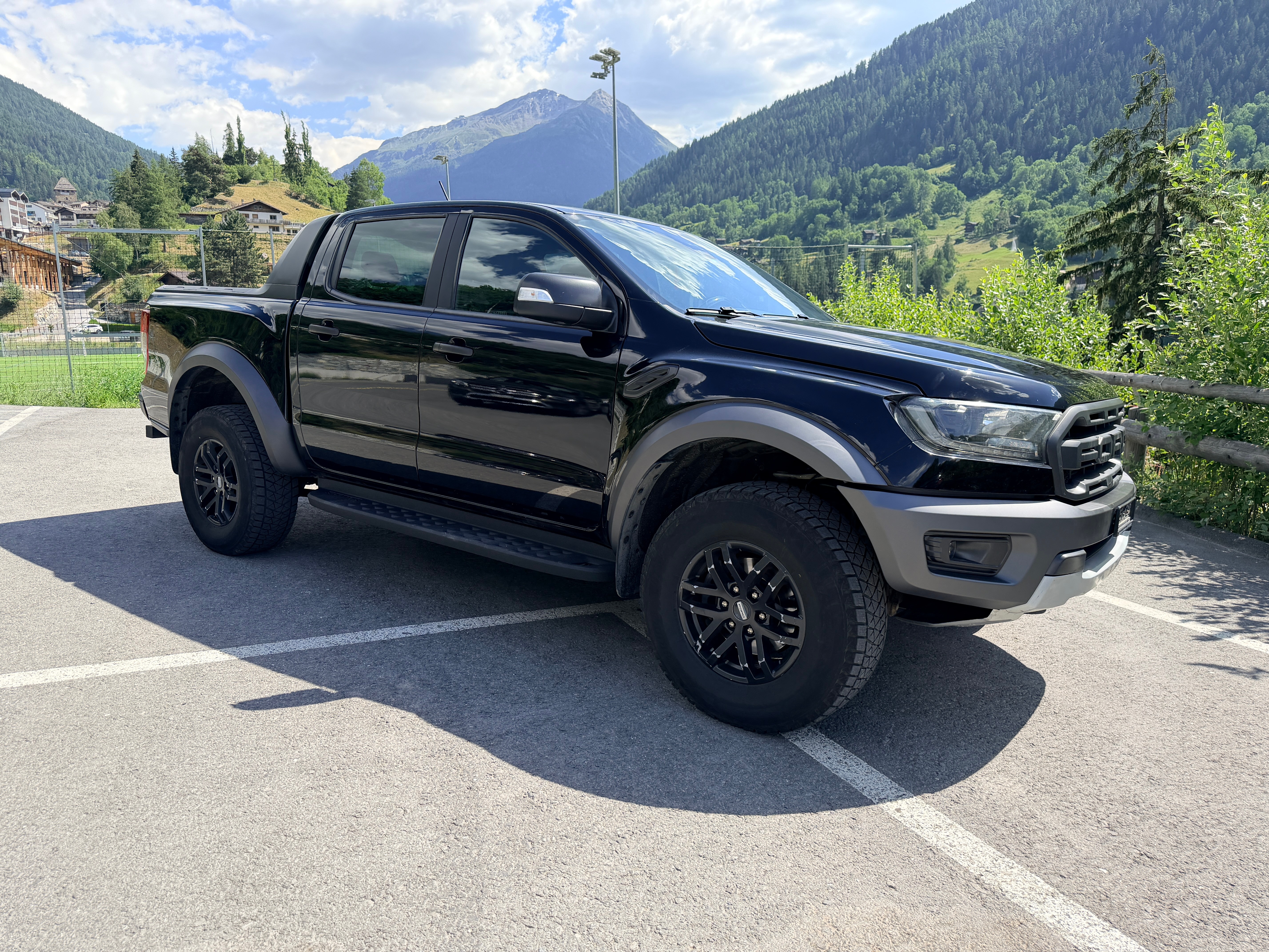 Car photo