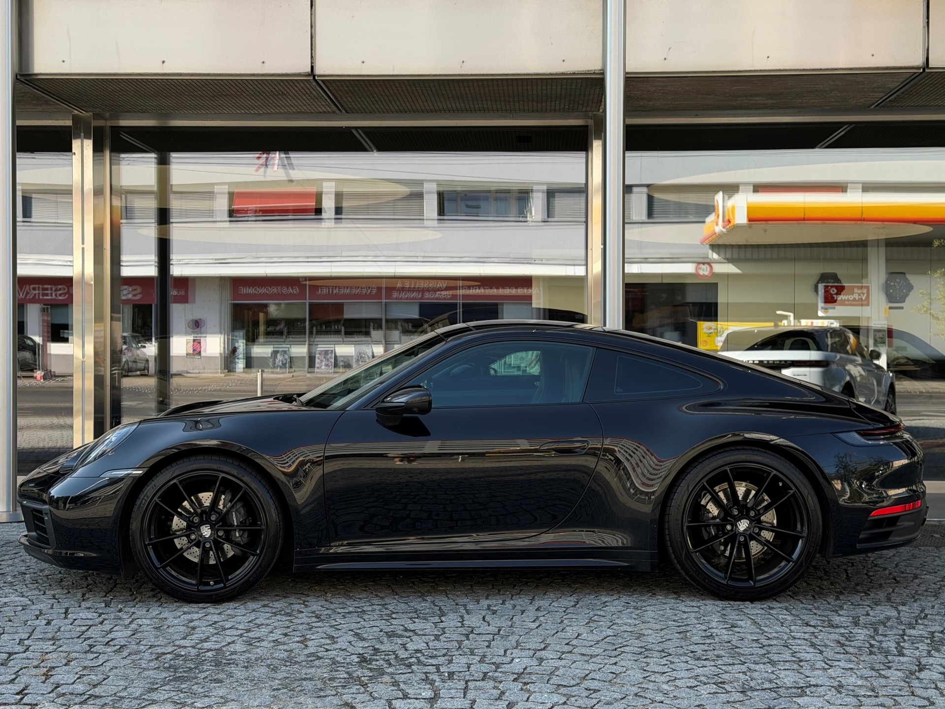 PORSCHE 911 Carrera 4 PDK-image-2