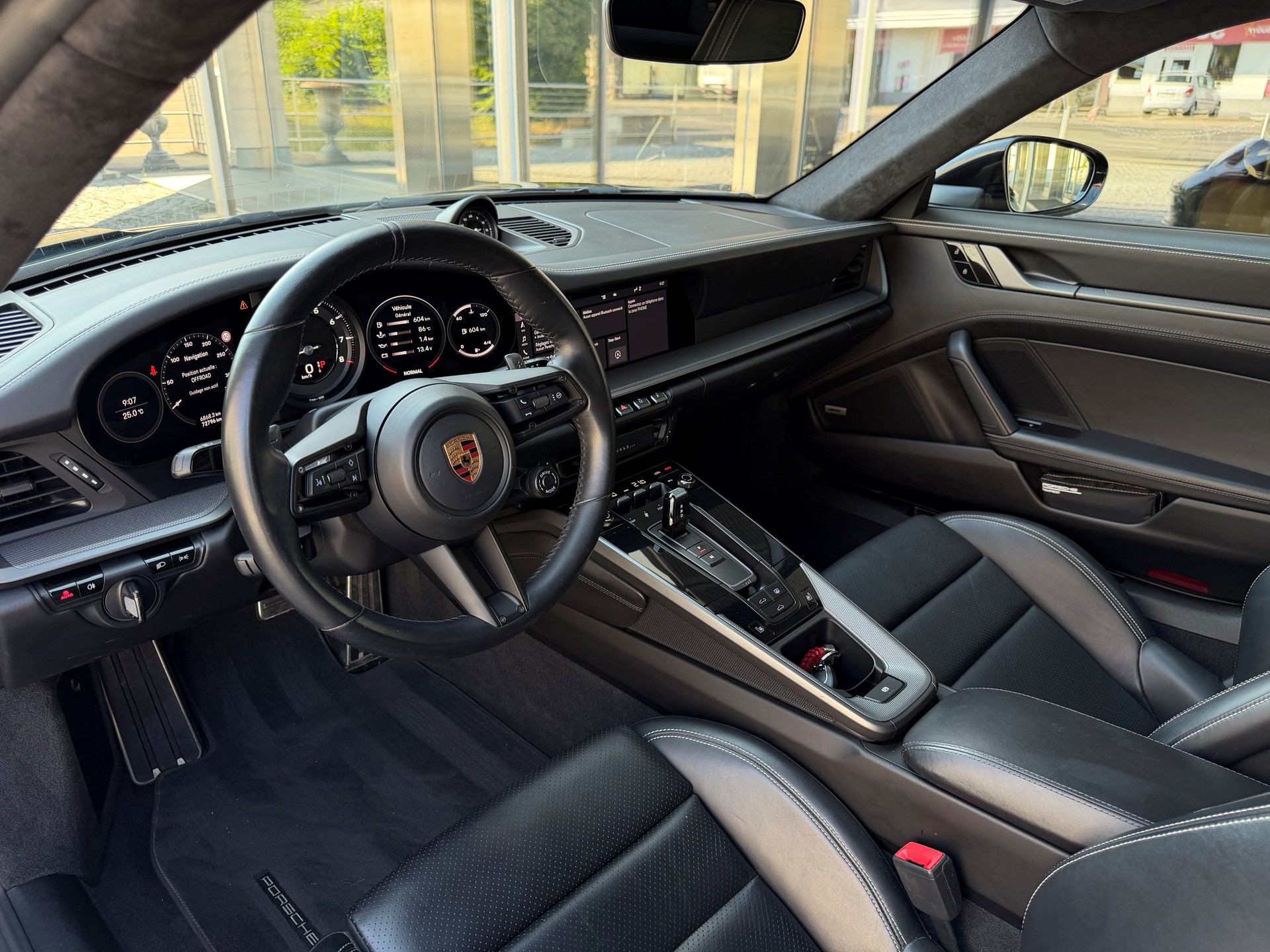PORSCHE 911 Carrera 4 PDK-image-5