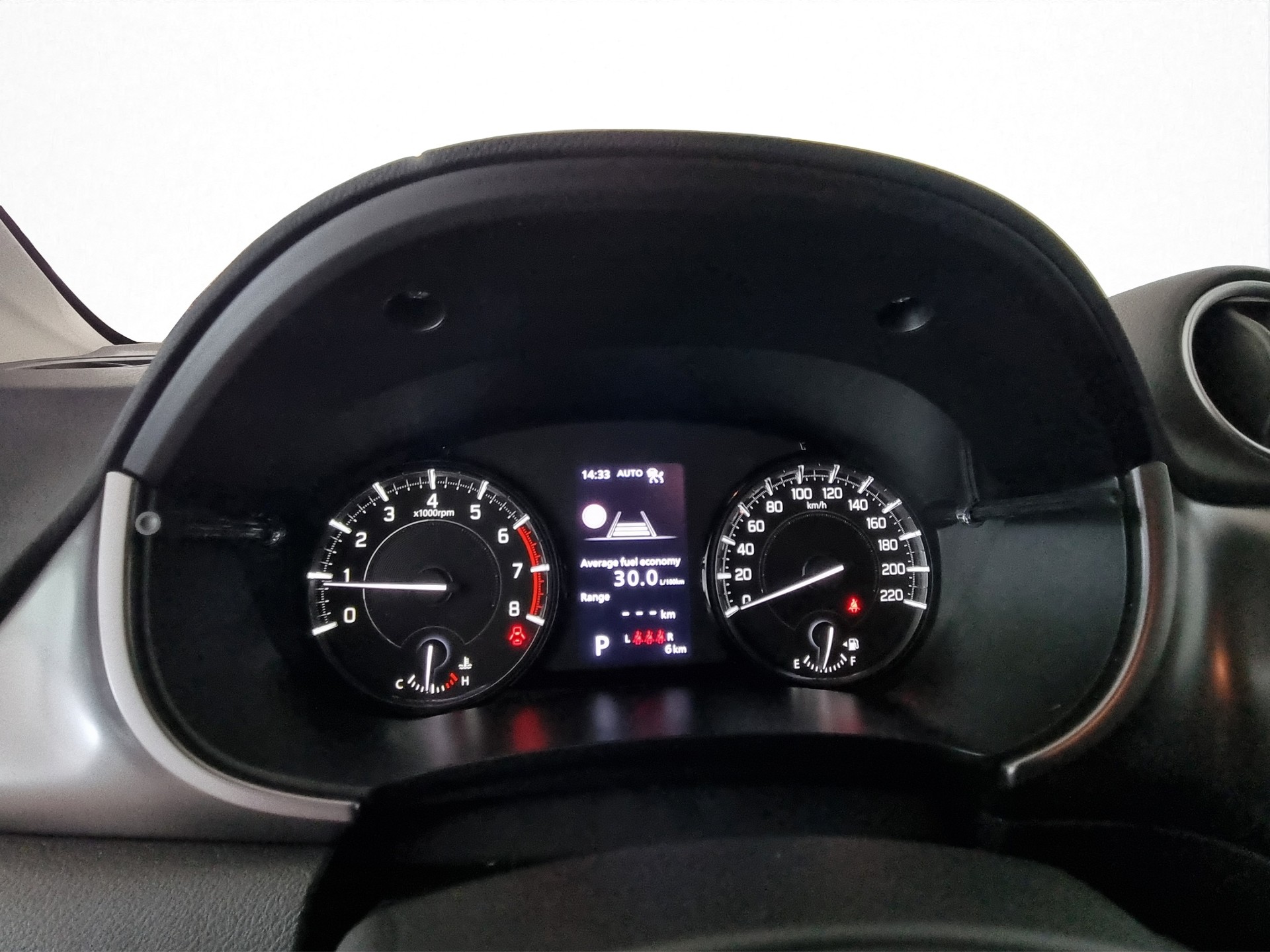 SUZUKI Vitara 1.4 Compact+ Hyb. 4x4 AT-image-10