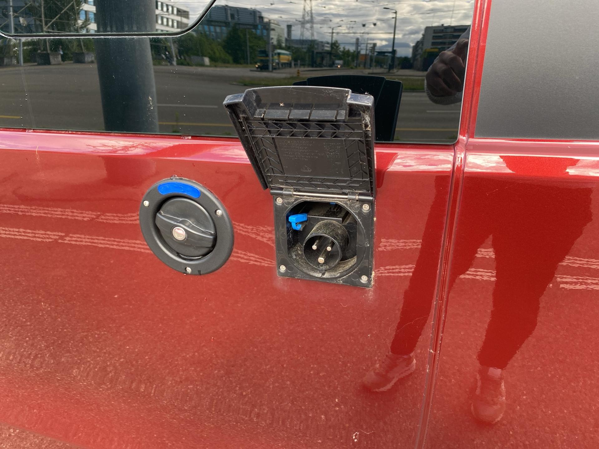 RENAULT Trafic Blue dCi 170 Spacenomad Iconic EDC-image-24