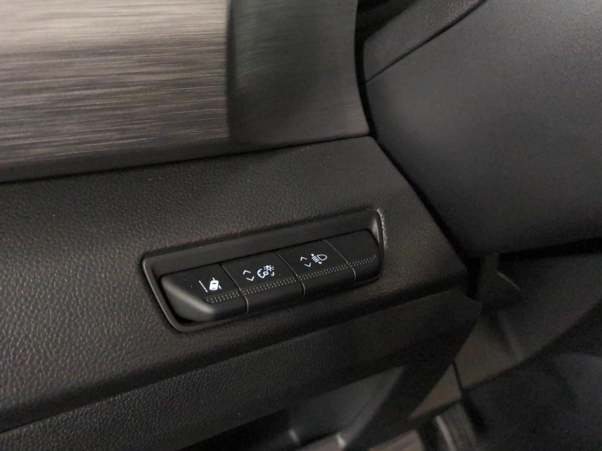RENAULT Trafic Blue dCi 170 Spacenomad Iconic EDC-image-26