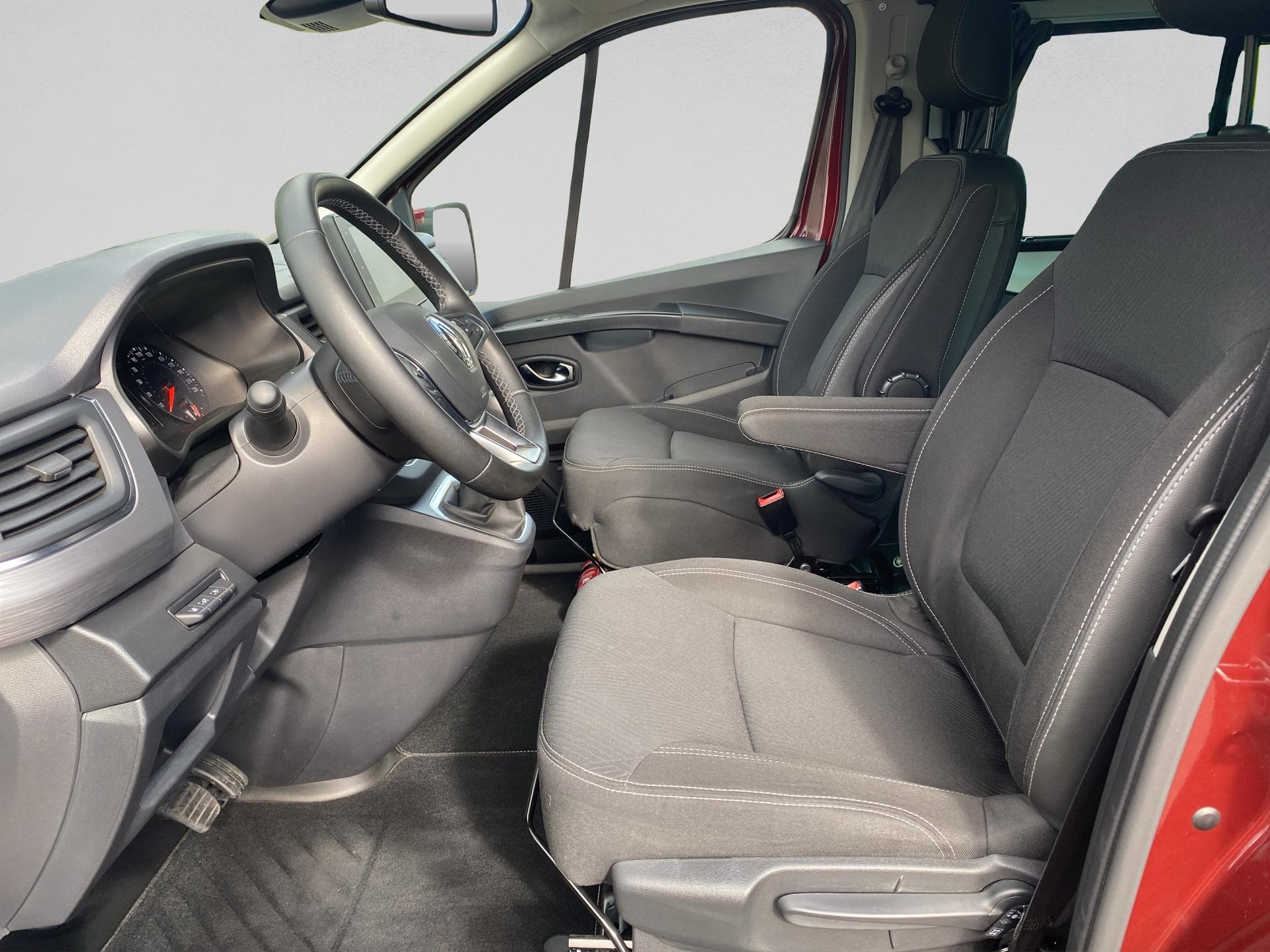 RENAULT Trafic Blue dCi 170 Spacenomad Iconic EDC-image-8