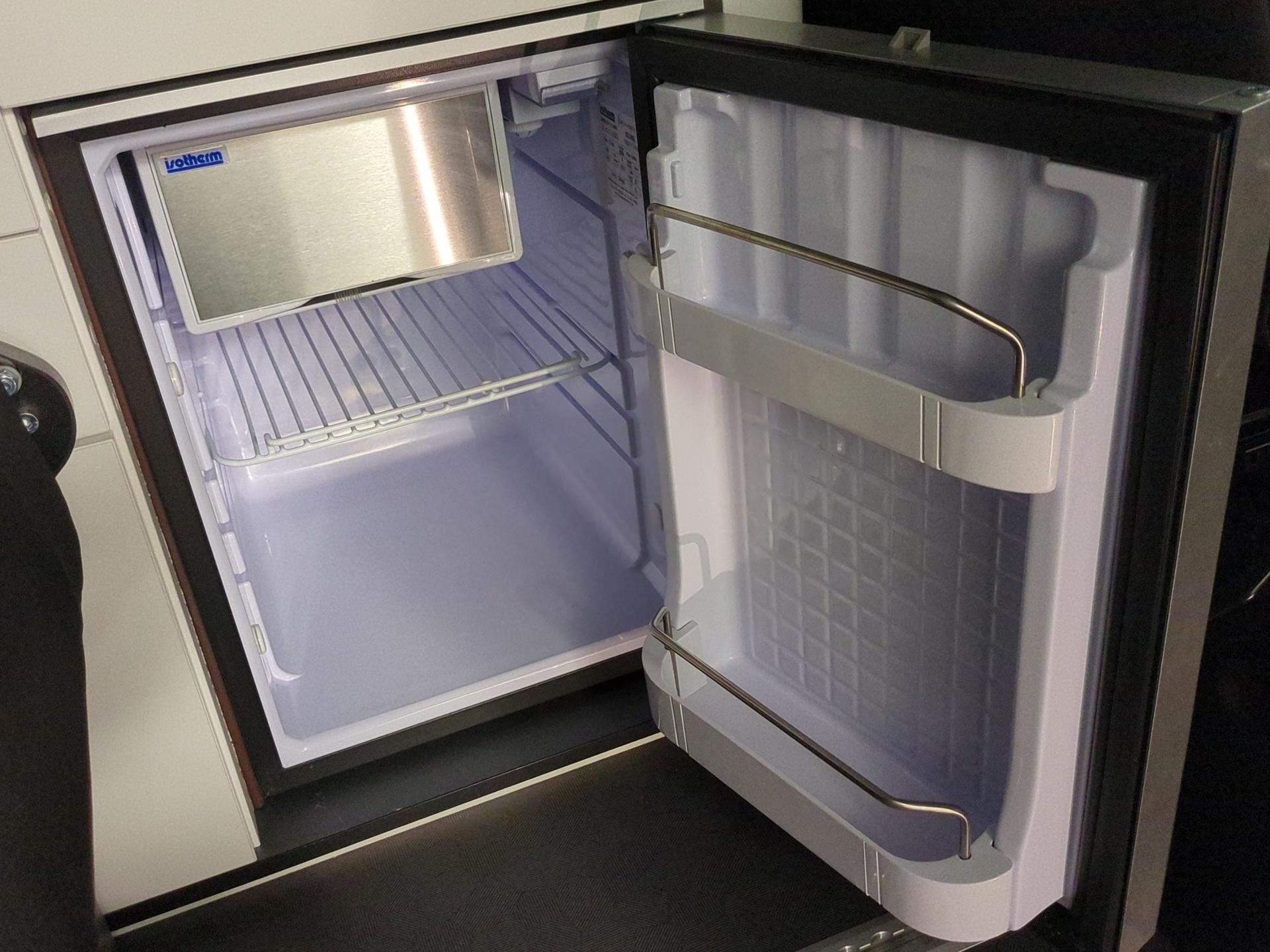 RENAULT Trafic Blue dCi 170 Spacenomad Iconic EDC-image-21