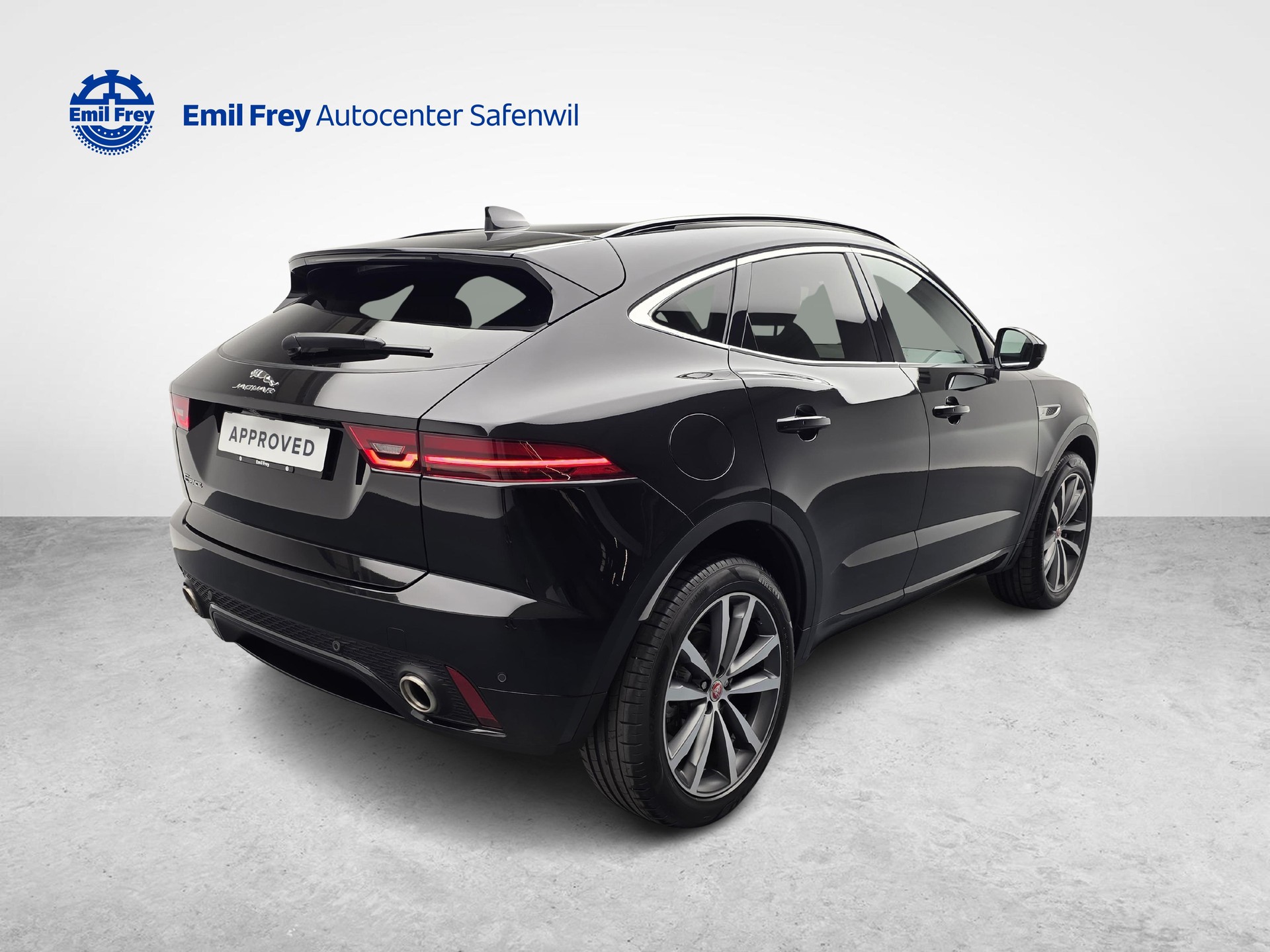 JAGUAR E-Pace 2.0 I4 250 R-Dynamic SE AWD-image-4