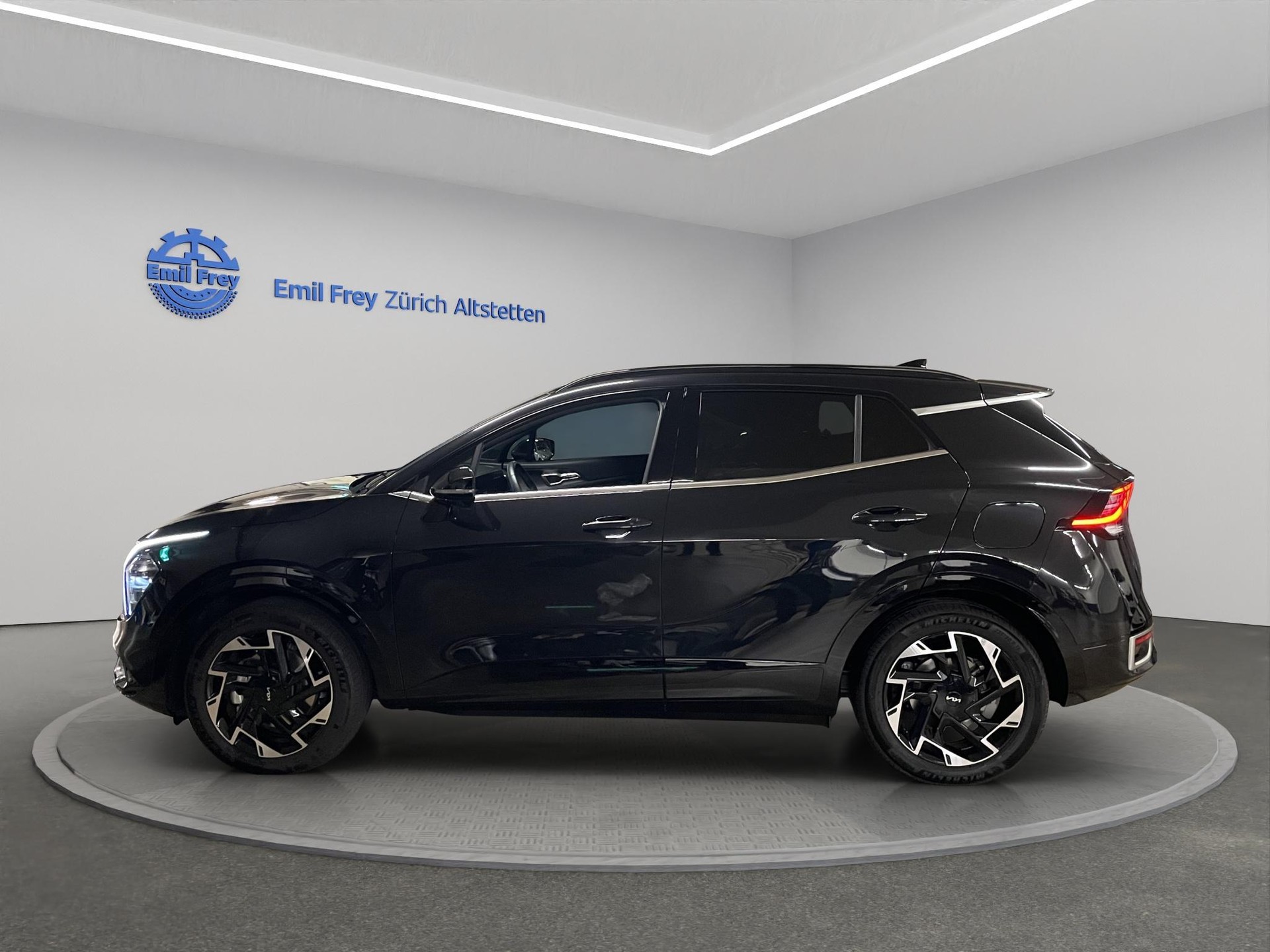 KIA Sportage 1.6 T-GDi PHEV GT-Line-image-3