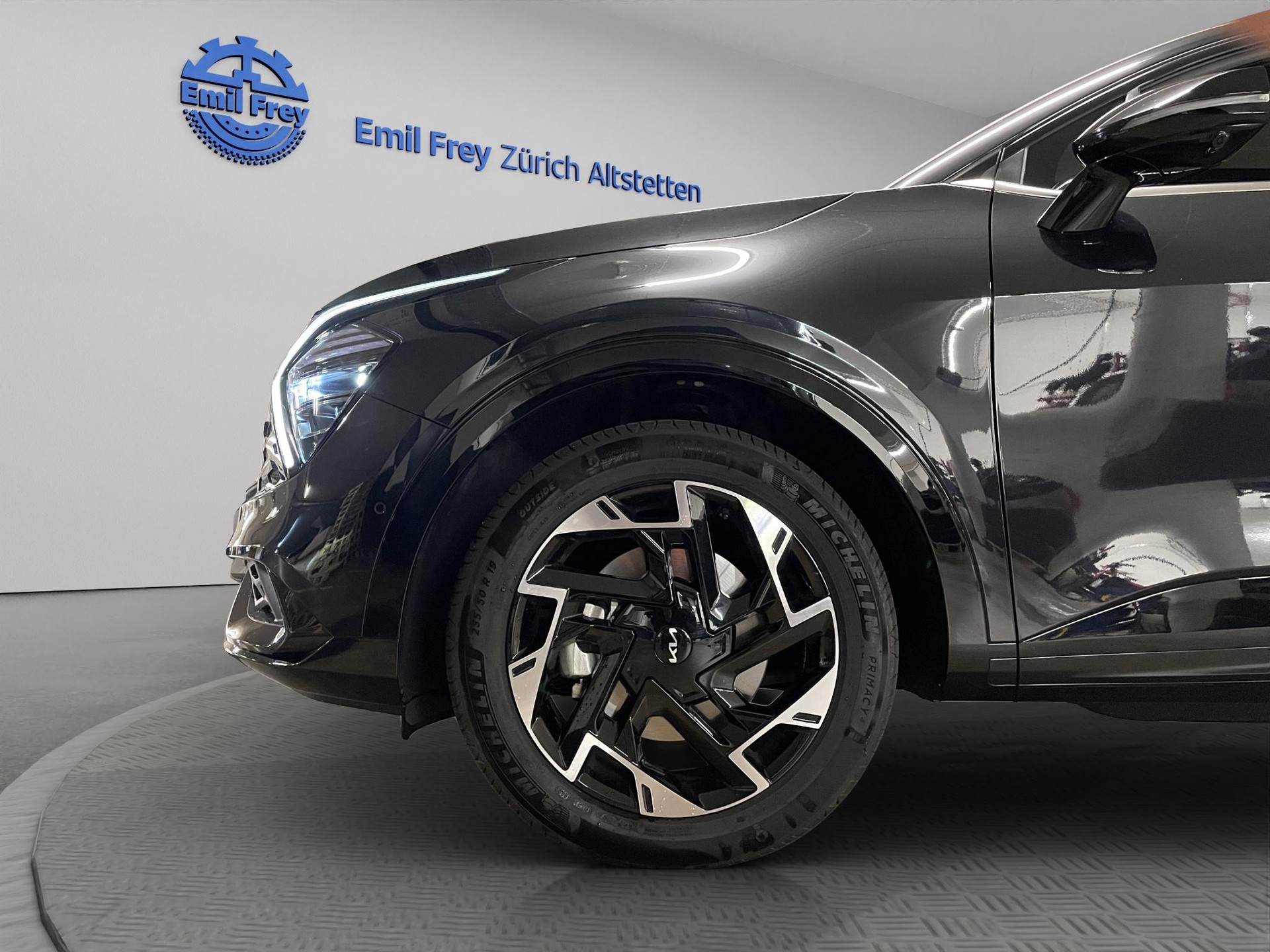 KIA Sportage 1.6 T-GDi PHEV GT-Line-image-11