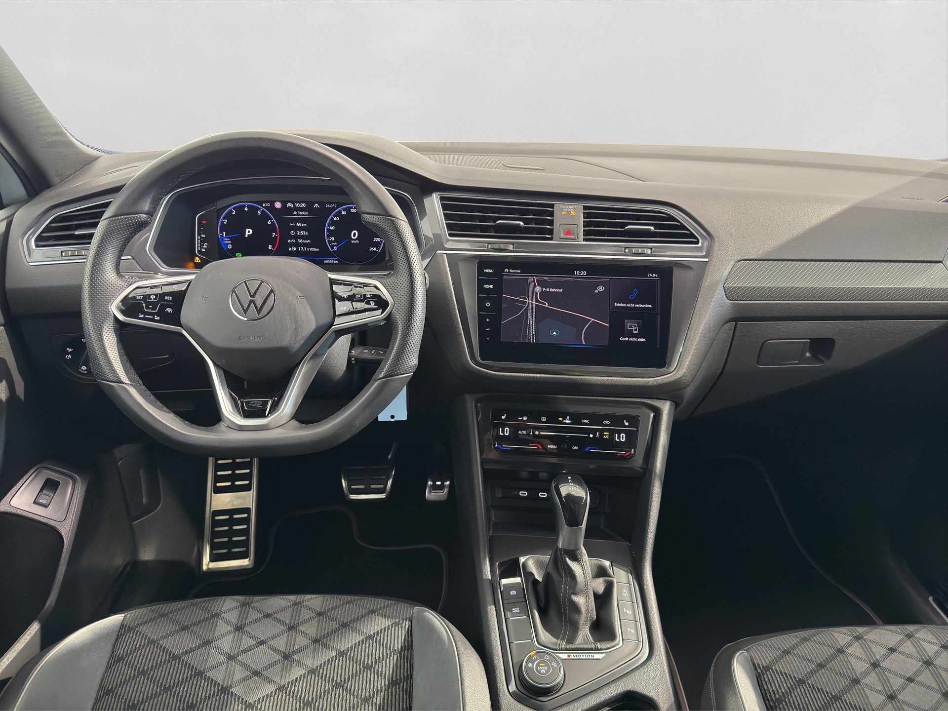 VW Tiguan Allspace 2.0TSI R-Line 4Motion DSG-image-7