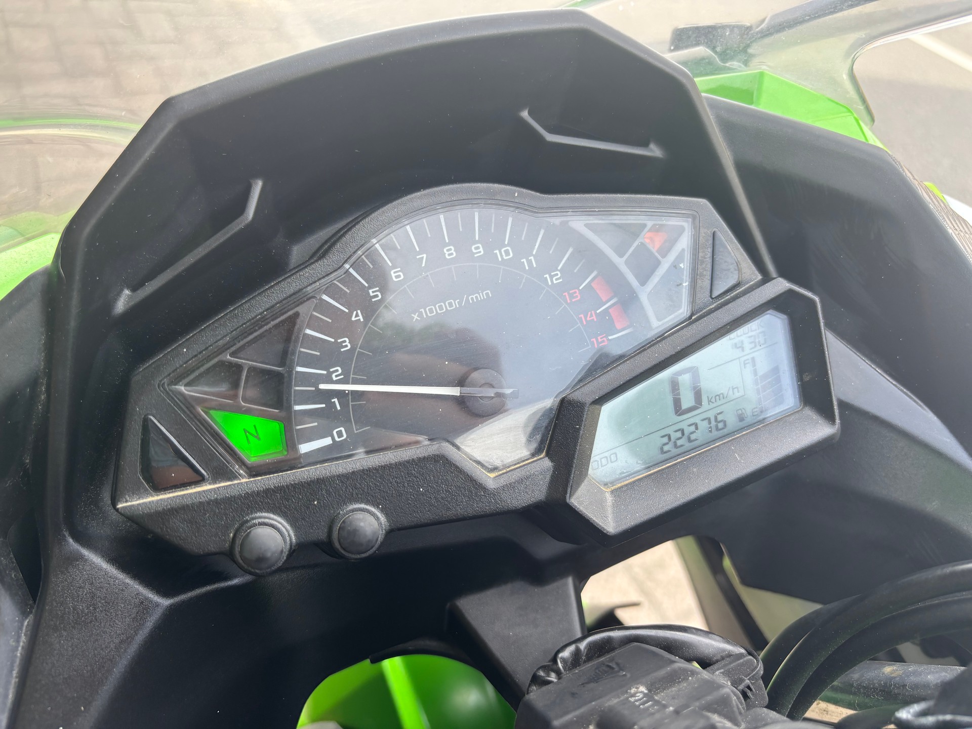 KAWASAKI Ninja 300 ABS-image-11