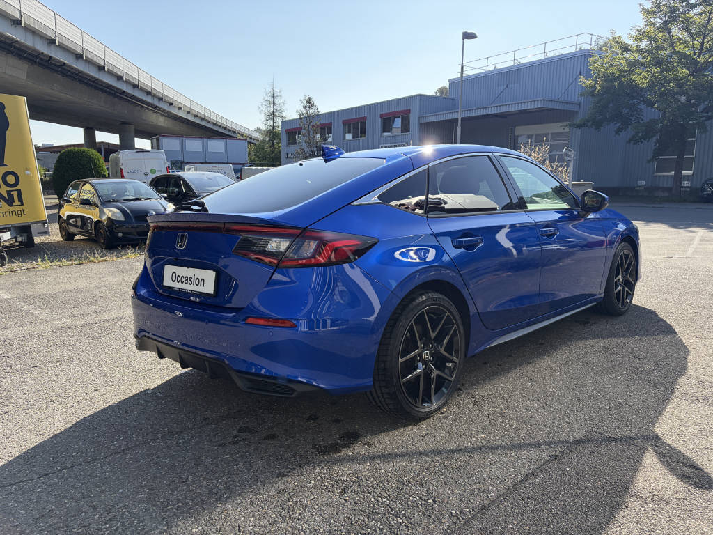 HONDA Civic 2.0 i-MMD Advance-showroom-element-3