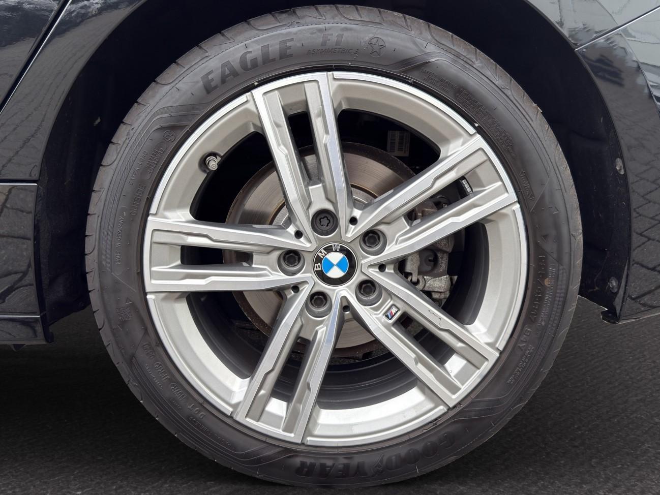 BMW 118i M SPORT-image-9
