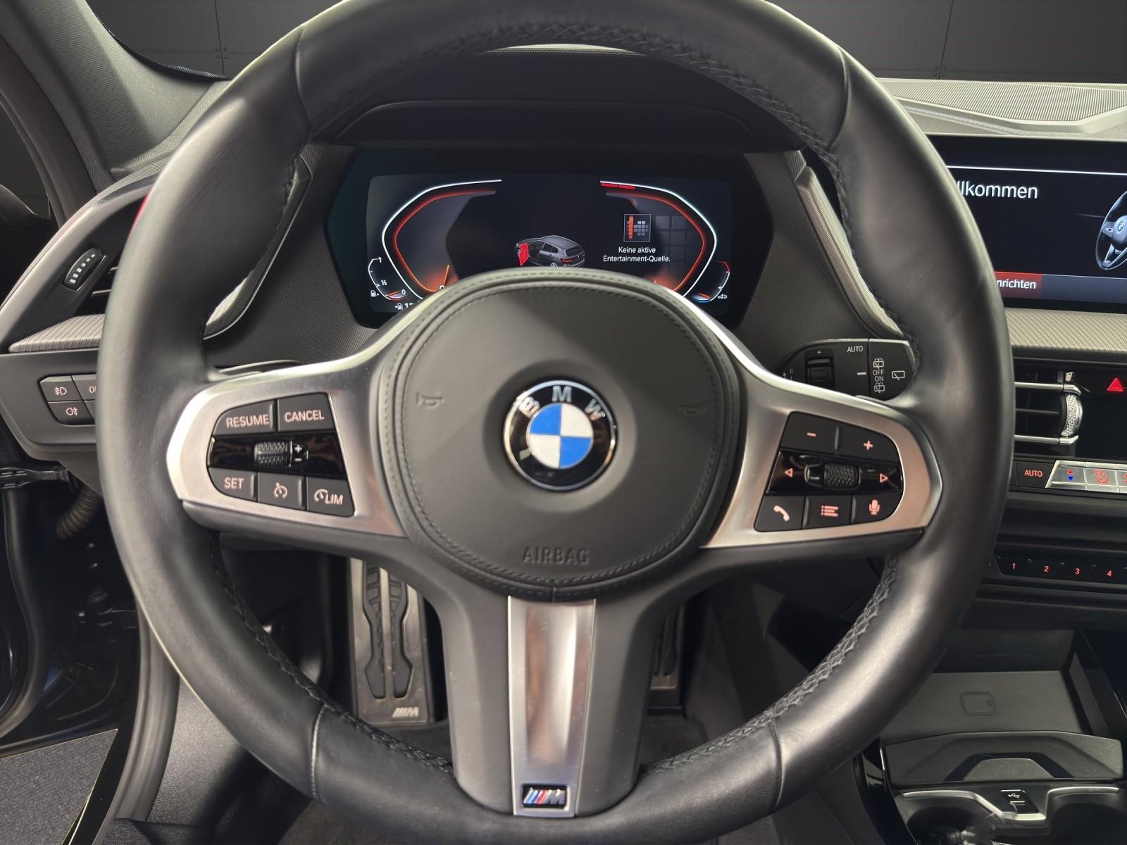 BMW 118i M SPORT-image-12