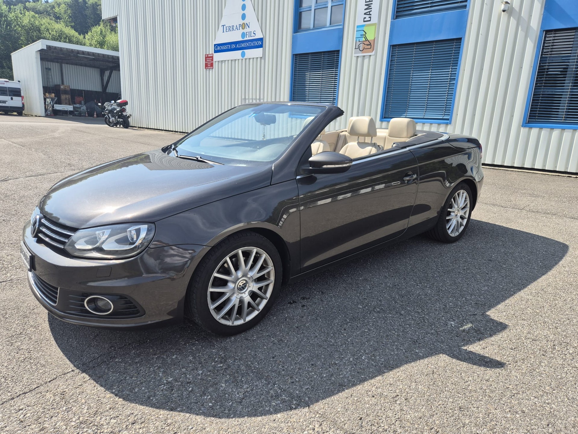 VW Eos 2.0 TSI DSG-image-0