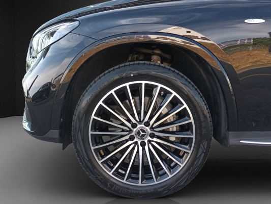 MERCEDES-BENZ GLC 300 e 4M EQ Star-image-5