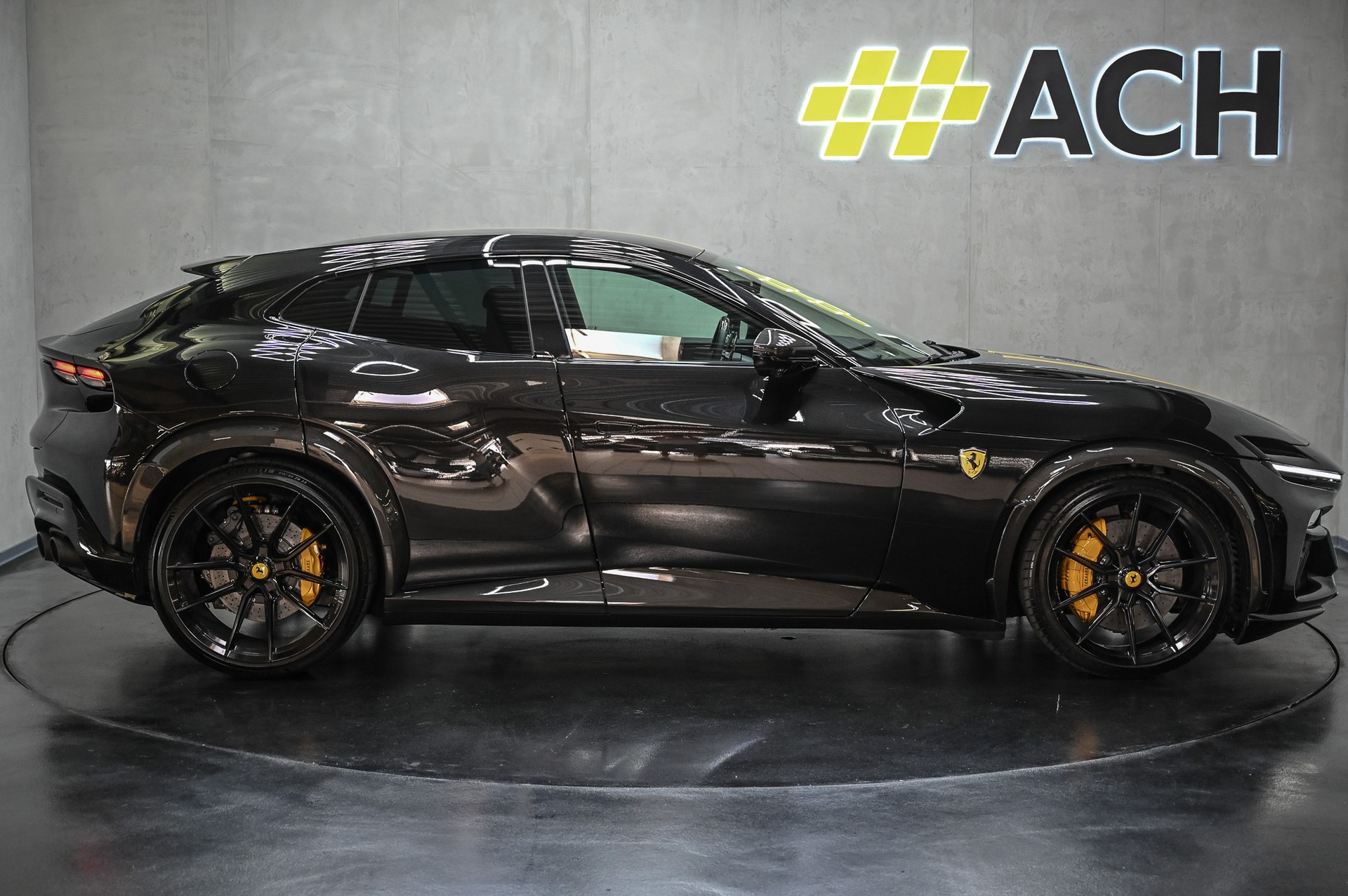 FERRARI Purosangue 6.5 V12-image-11