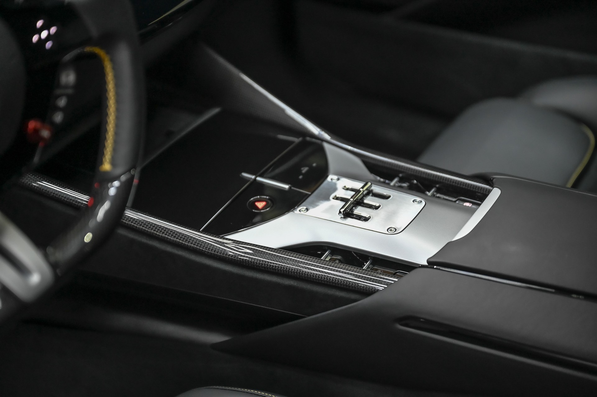 FERRARI Purosangue 6.5 V12-image-30