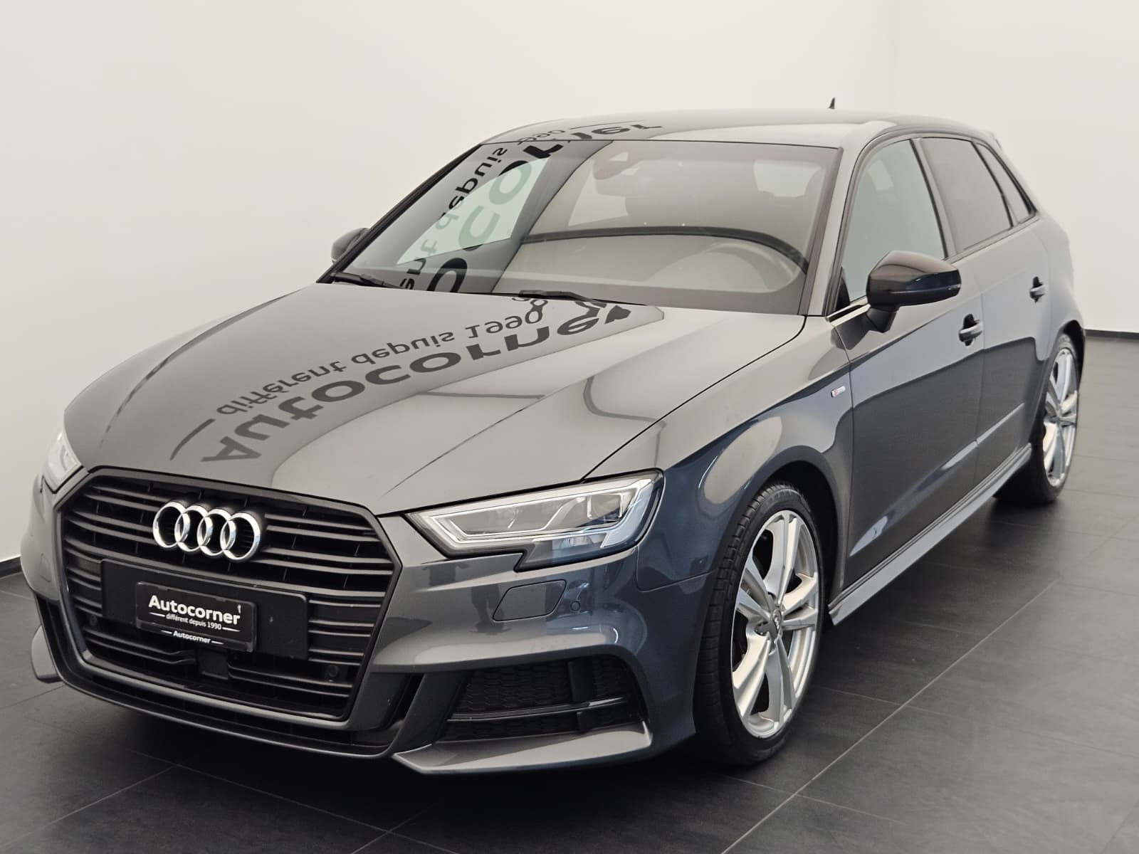 AUDI A3 Sportback 35 TFSI Sport S-tronic-image-2