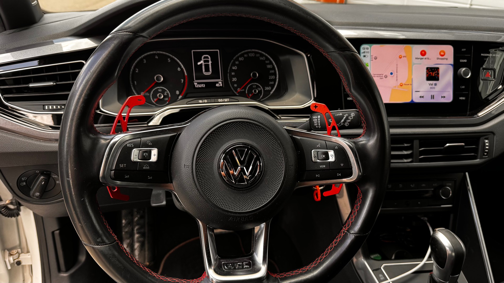 VW Polo 2.0 TSI GTI DSG-image-11