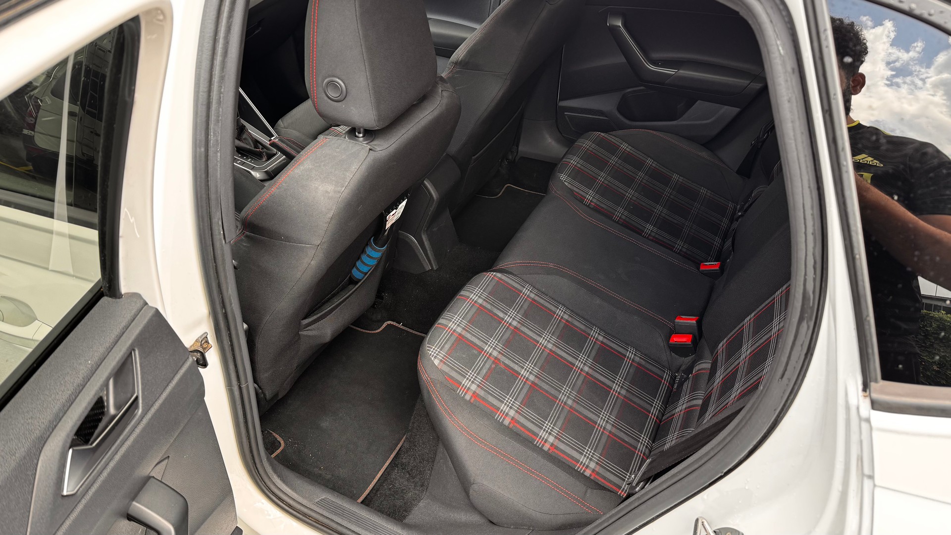 VW Polo 2.0 TSI GTI DSG-image-9