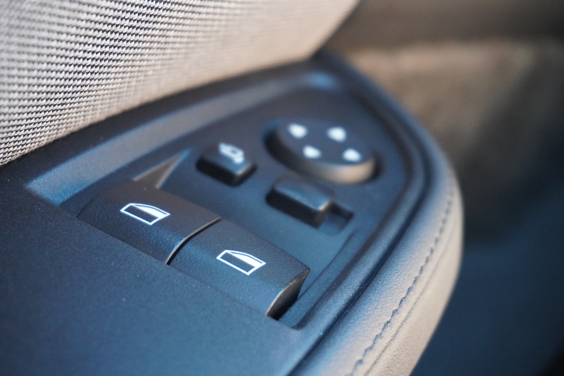 BMW i3 (94Ah)-image-30