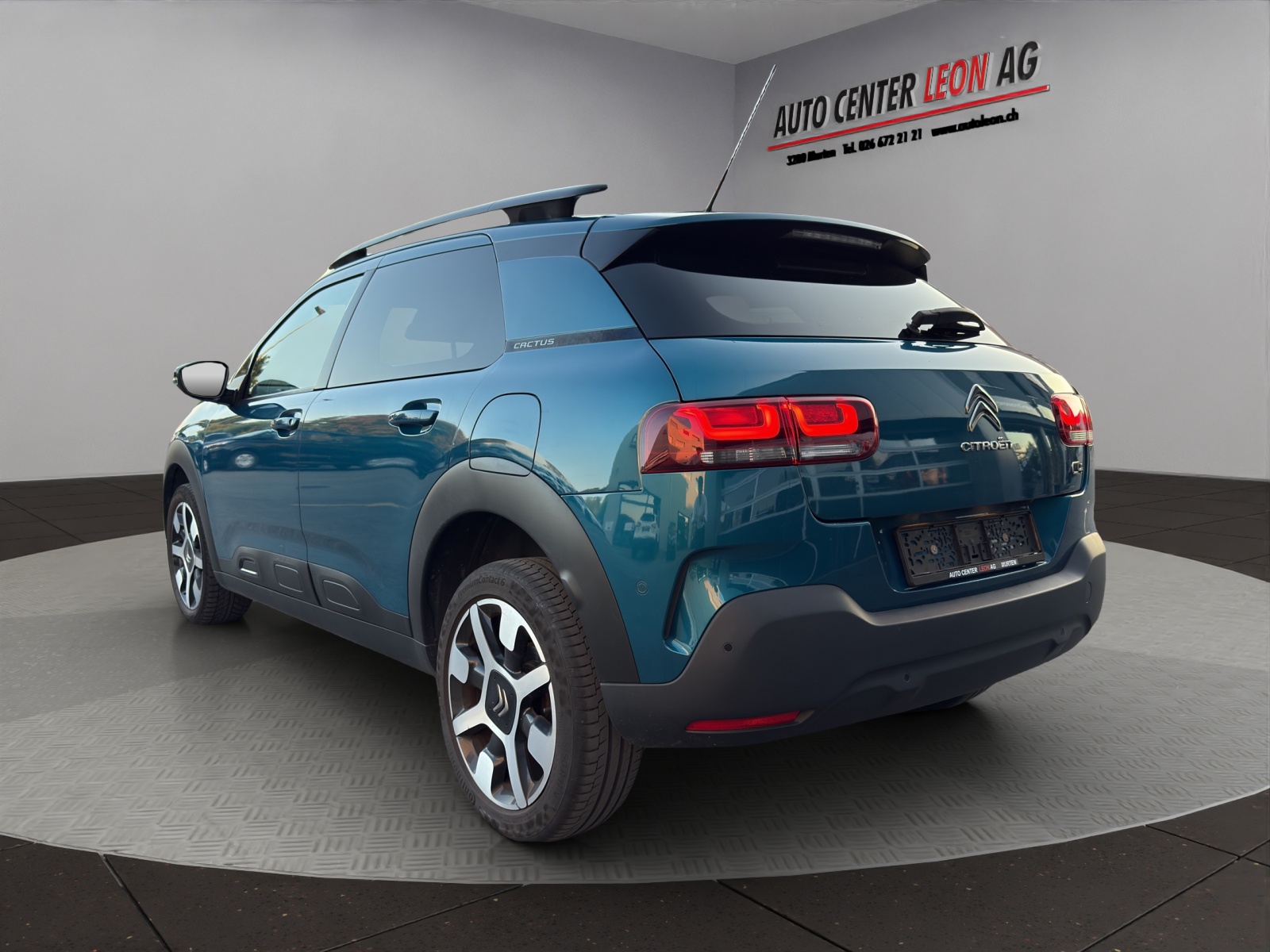 CITROEN C4 Cactus 1.2 Pure Tech Shine EAT6-showroom-element-3